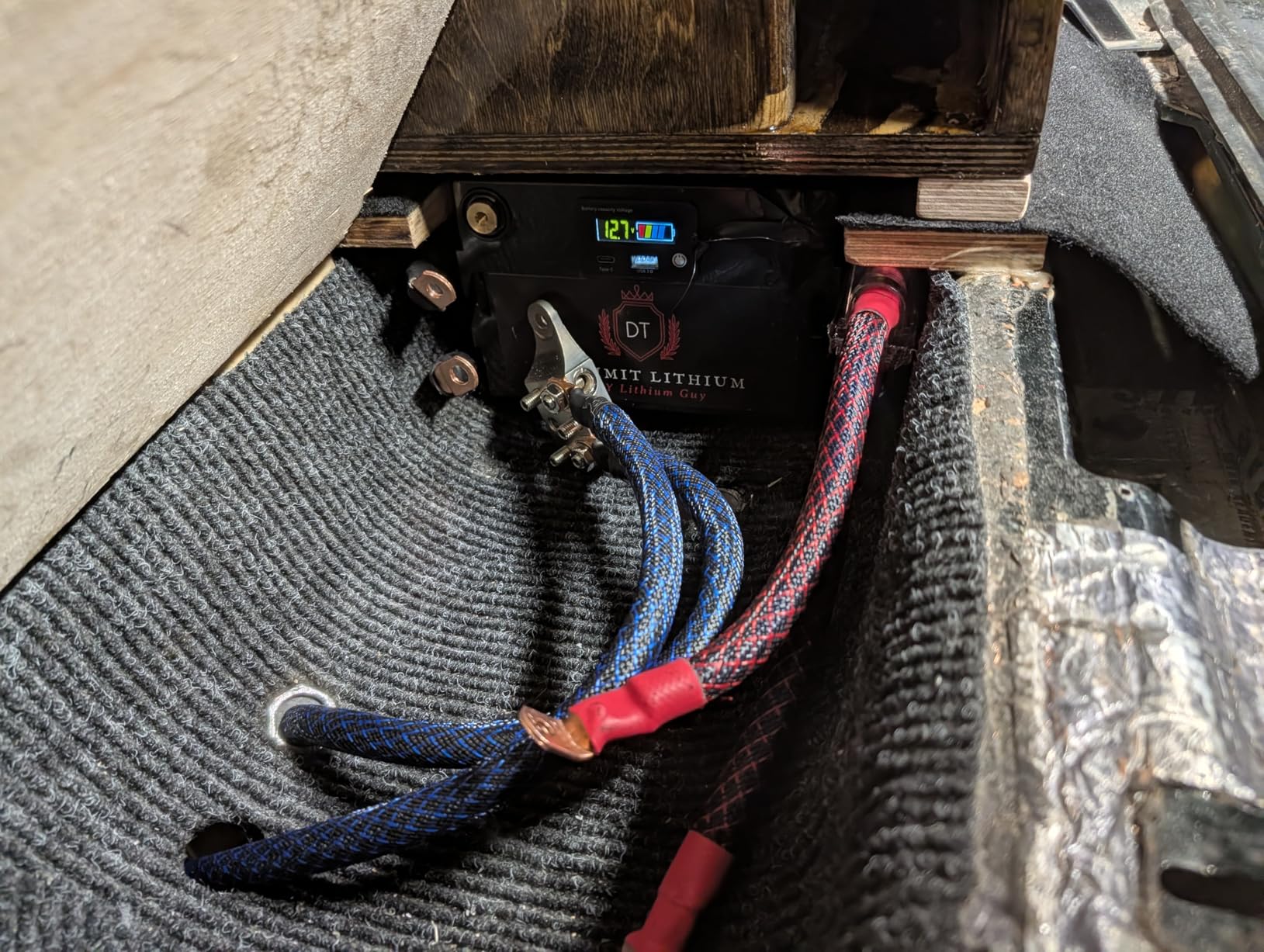 100ft - 1/4 inch PET Expandable Braided Sleeving - BlackBlue - Alex Tech Braided Cable Sleeve customer photo 1