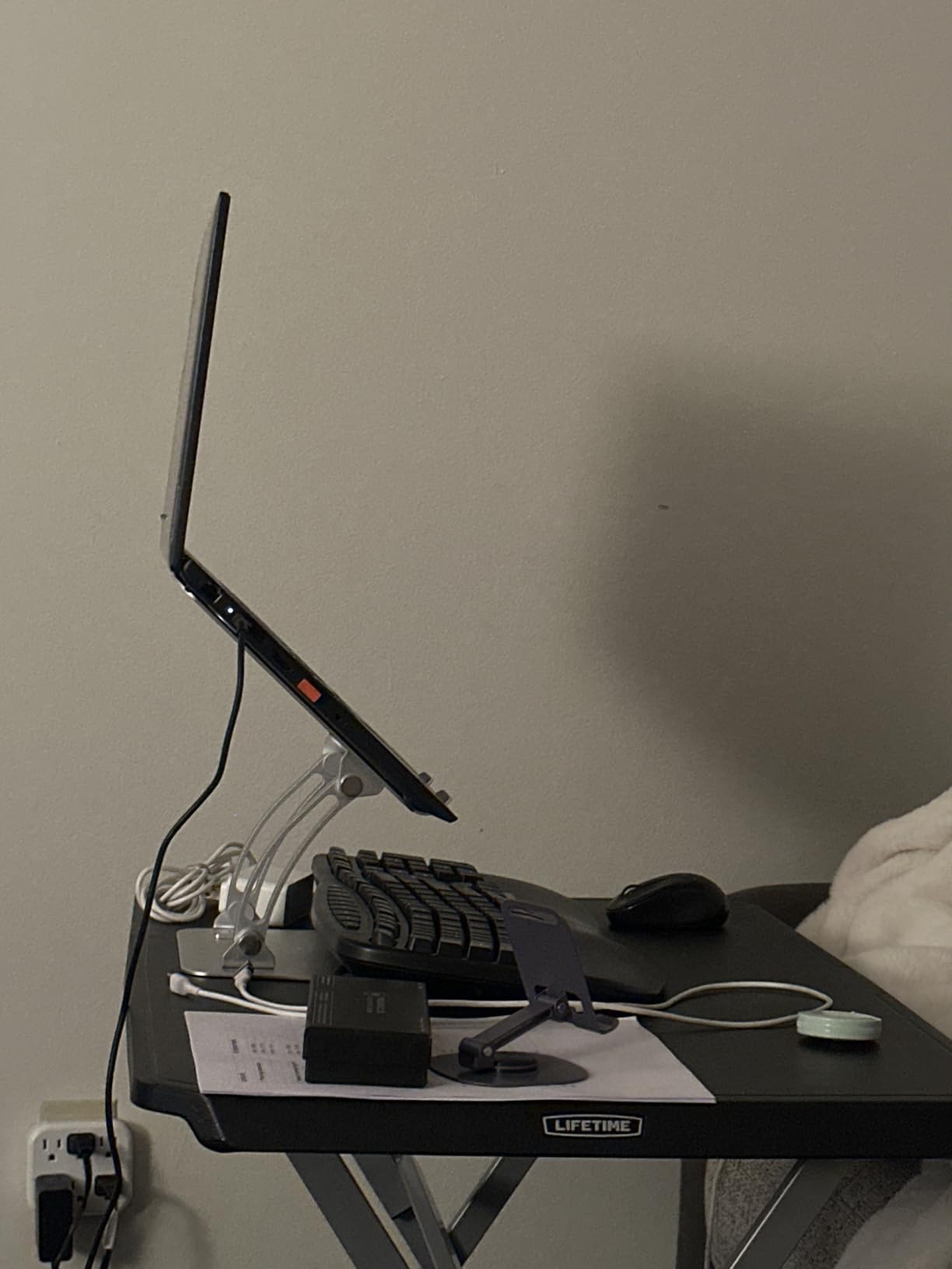 Nulaxy Fully Adjustable Laptop Stand for Desk, Dual Foldable Aluminum Computer Riser with Heat-Vent, Ergonomic Notebook Holder Portable Office Accessories Compatible with All 10-17