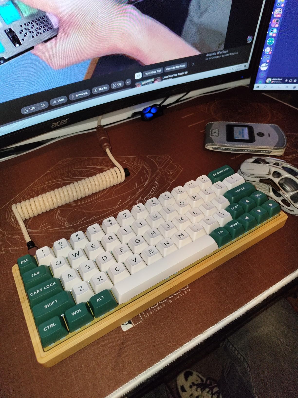 kbdfans Bamboo Wood case 60% for GH60 DZ60 Mechanical Keyboard customer photo 2