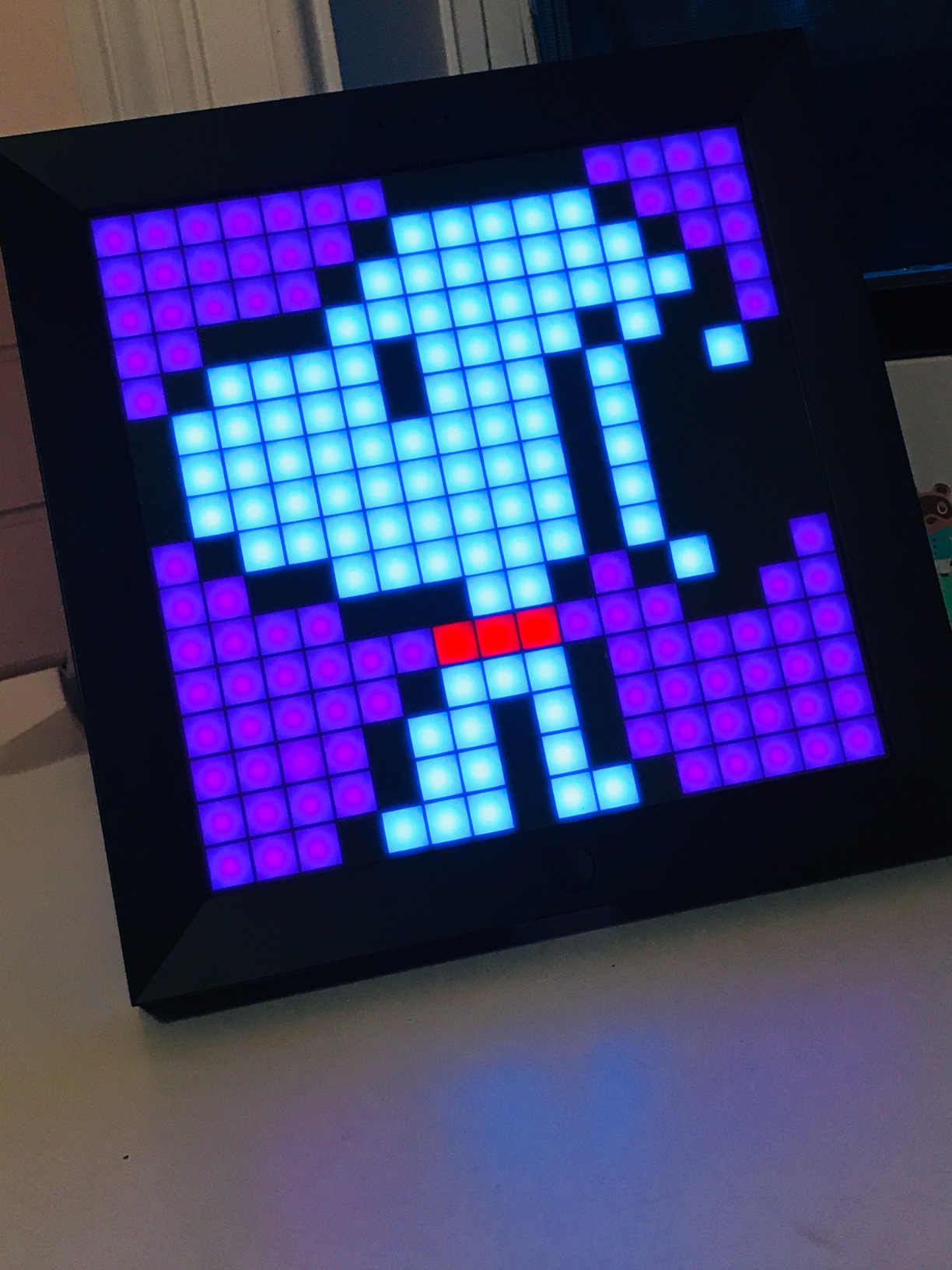 Divoom Pixoo - Pixel Art Digital Picture Frame with 16x16 LED Display APP Control - Cool Animation Frame Wall/Desk Mount for Gaming Room & Bedside Table - Black customer photo 2