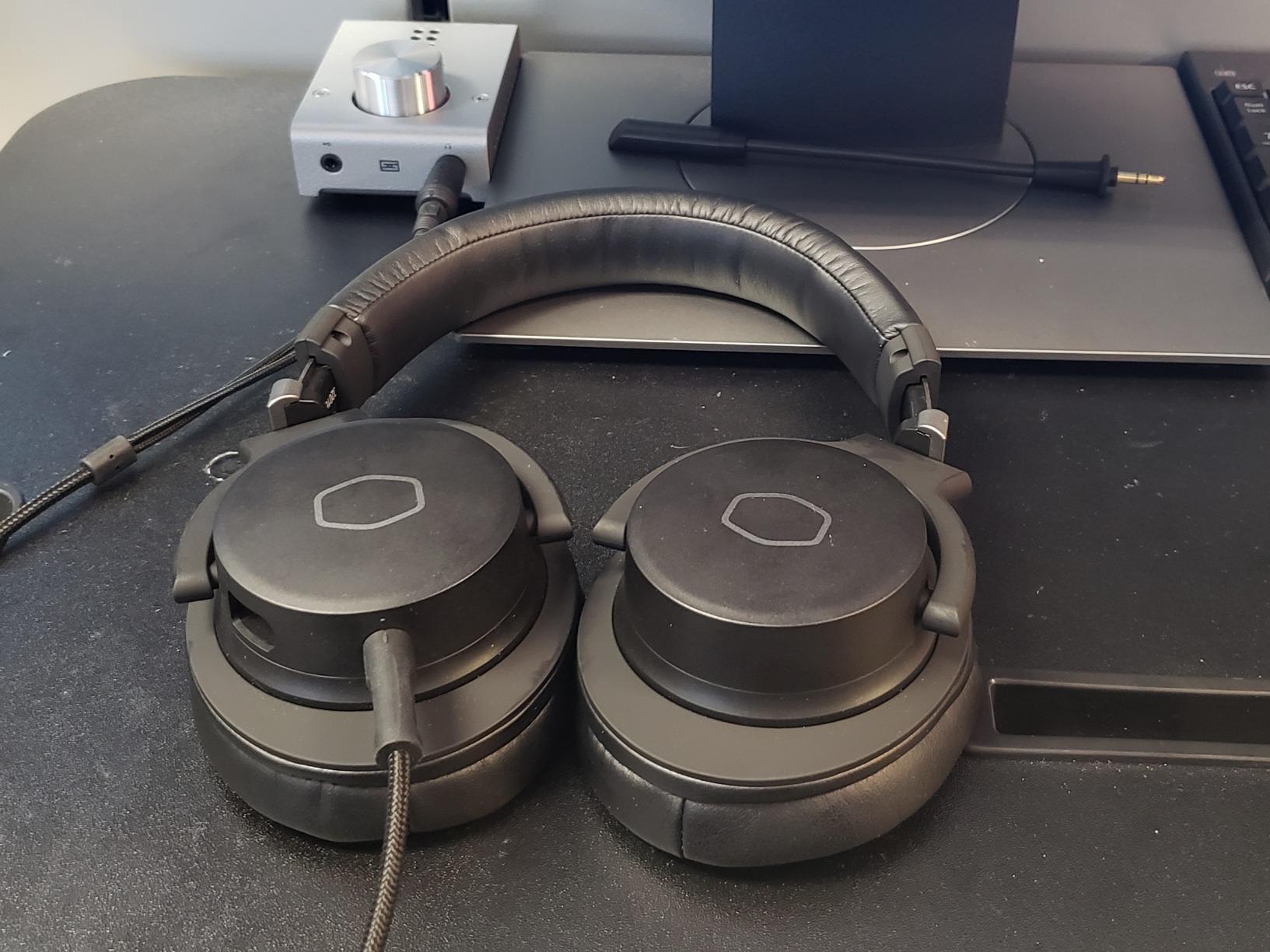 MH-751 MH751 2.0 Gaming Headset with Plush, Swiveled Earcups, 40mm Neodymium Drivers, and Omni-Directional Boom Mic for PC, PS4, and Xbox customer photo 1