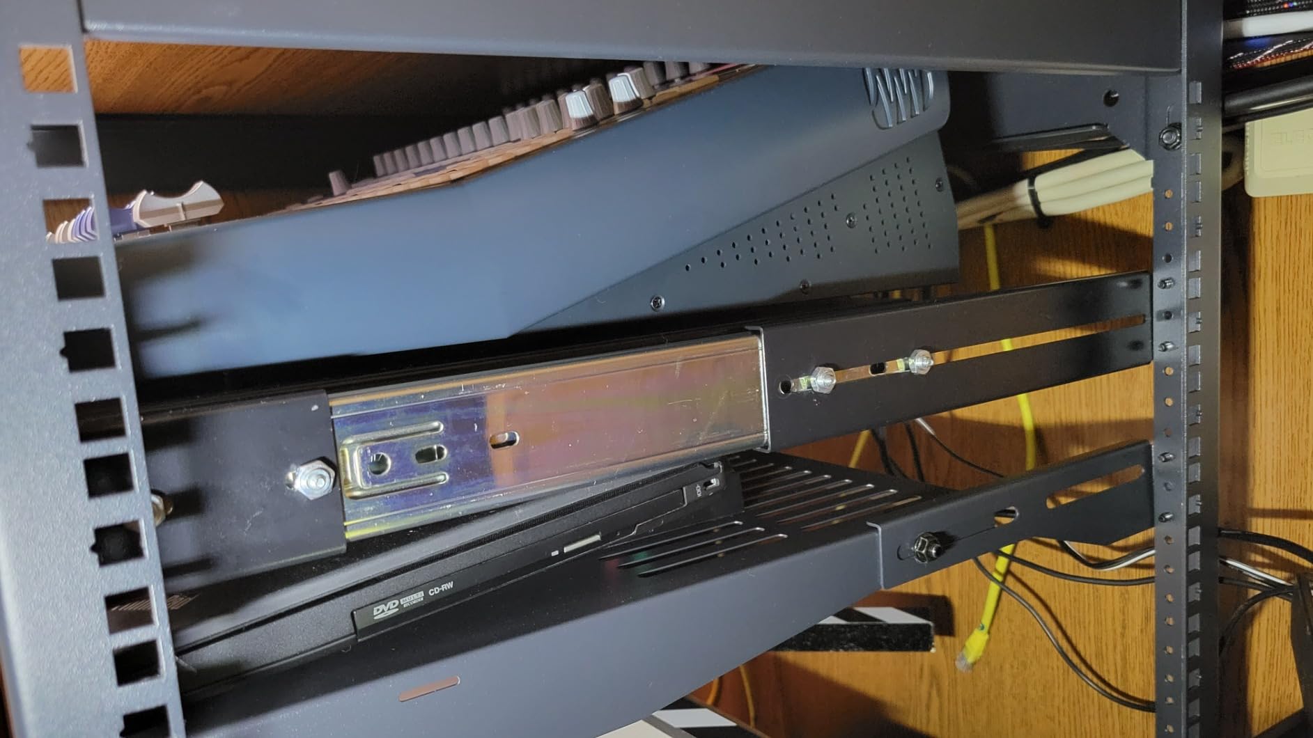 Raising Electronics Sliding Rack Server Shelf 1U 19'' 4 Post Rack Mount-Adjustable 15''-22'' customer photo 1