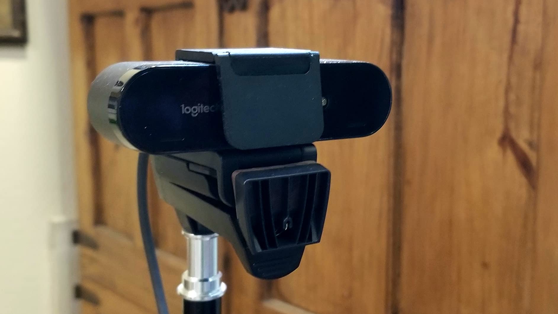 for Logitech BRIO Webcam/Logi 4K Pro Magnetic Webcam Privacy Shutter Protects Lens Cap Hood Cover customer photo 2