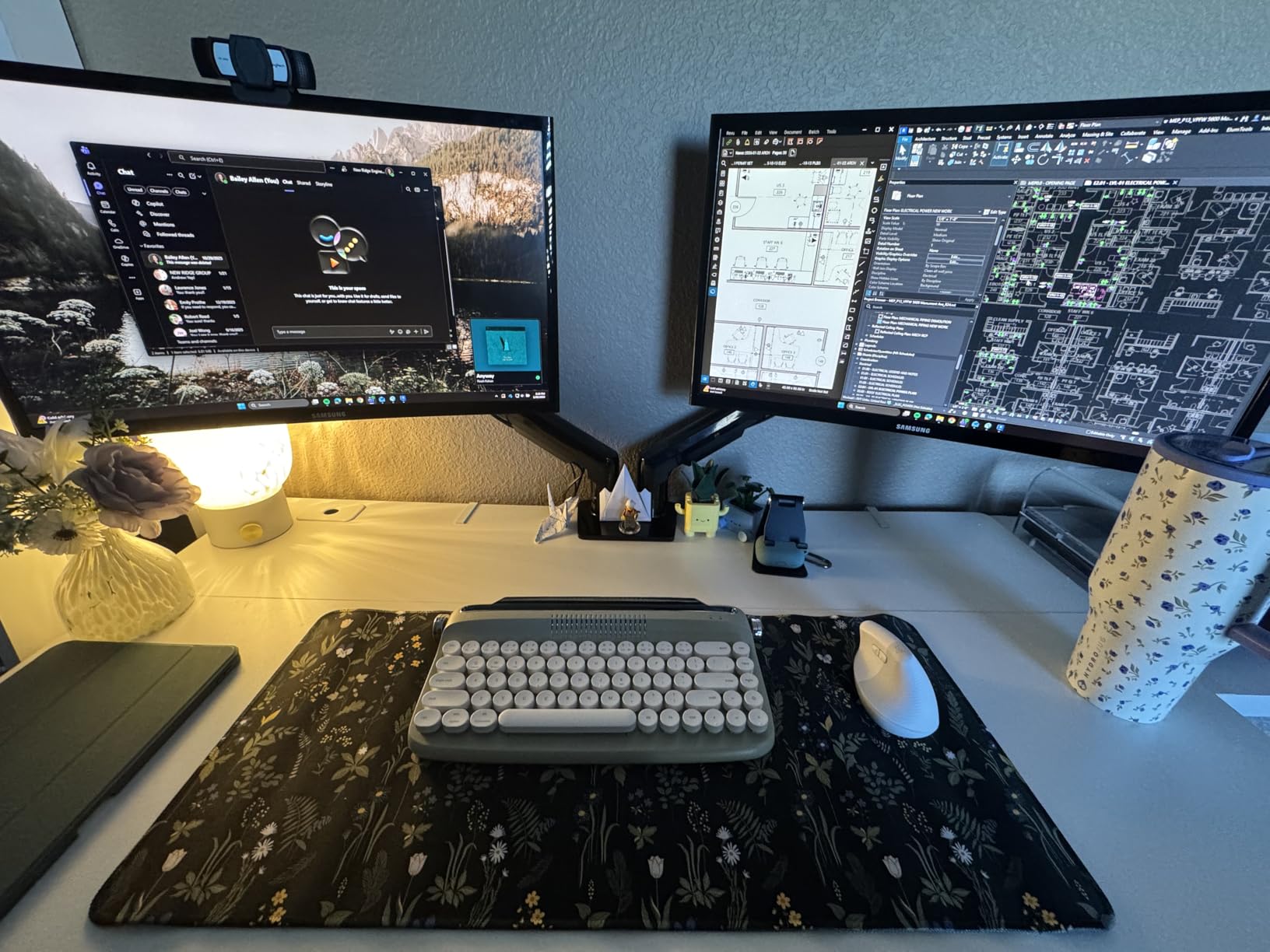 HUANUO FlowLift Dual Monitor Stand, Fully Adjustable Gaming Monitor Desk Mount for 13-32 Computer Screens, Full Motion VESA 75x75/100x100 with C-Clamp and Grommet Base, Each Arm Holds 4.4 to 19.8 lbs customer photo 2