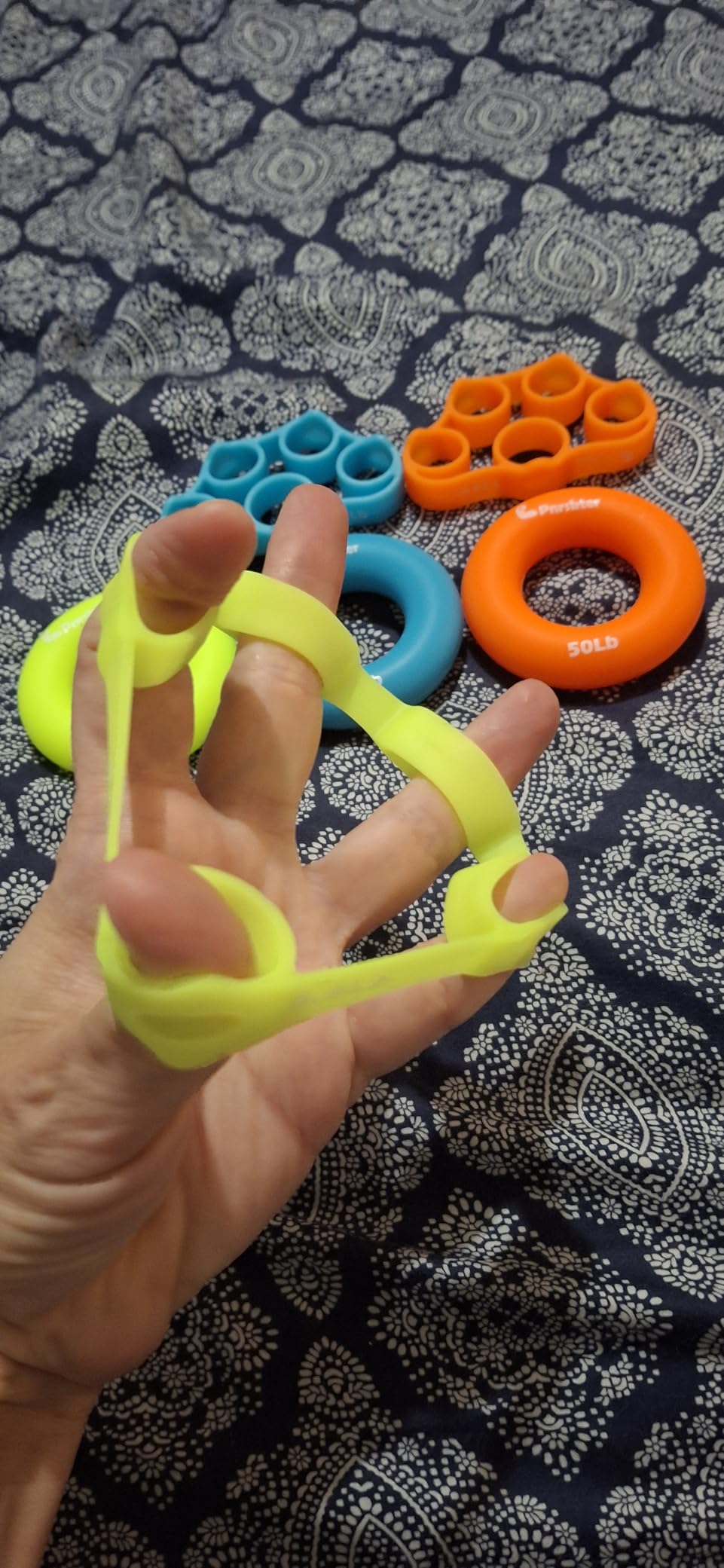Hand Grip Strengthener, Finger Exerciser, Grip Strength Trainer (6 PCS),New Material,Forearm Grip Workout, Finger Stretcher, Relieve Wrist Pain, Carpal Tunnel (Large) customer photo 2