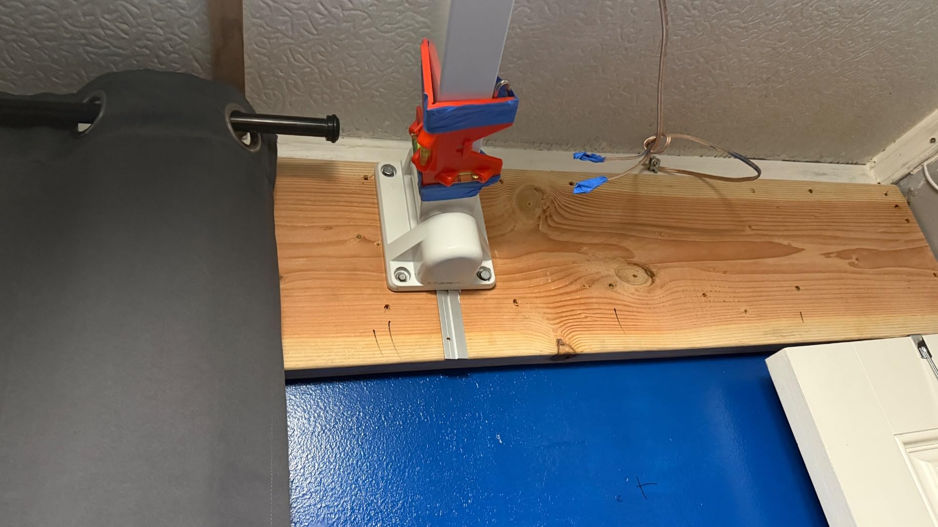 AVLT Medical Grade 17.6 lbs Monitor Wall Mount for 13 to 32inch Screen on 74