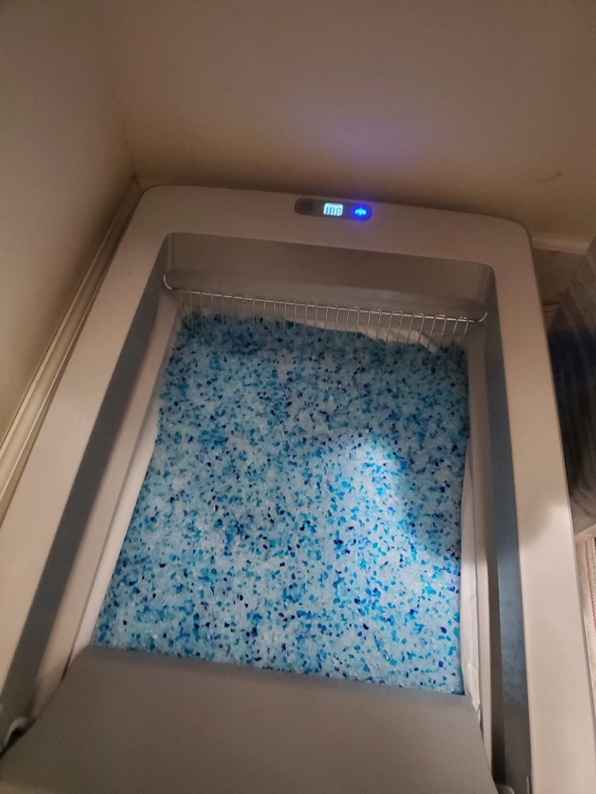 PetSafe ScoopFree Crystal Pro Legacy Self-Cleaning Automatic Litter Box - Uncovered Motion-Sensing Cat Box with Integrated Health Counter - Includes 1 Disposable Crystal Litter Tray customer photo 2