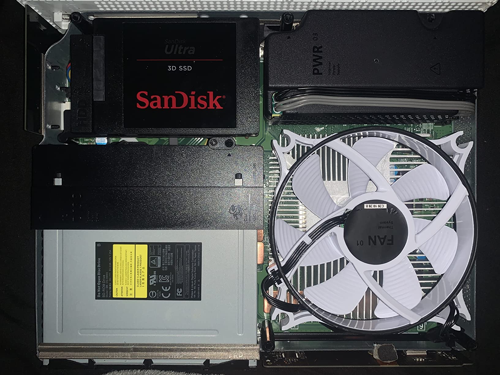 Shadow Wings 2 140mm PWM Low Noise Cooling Fan | White customer photo 1