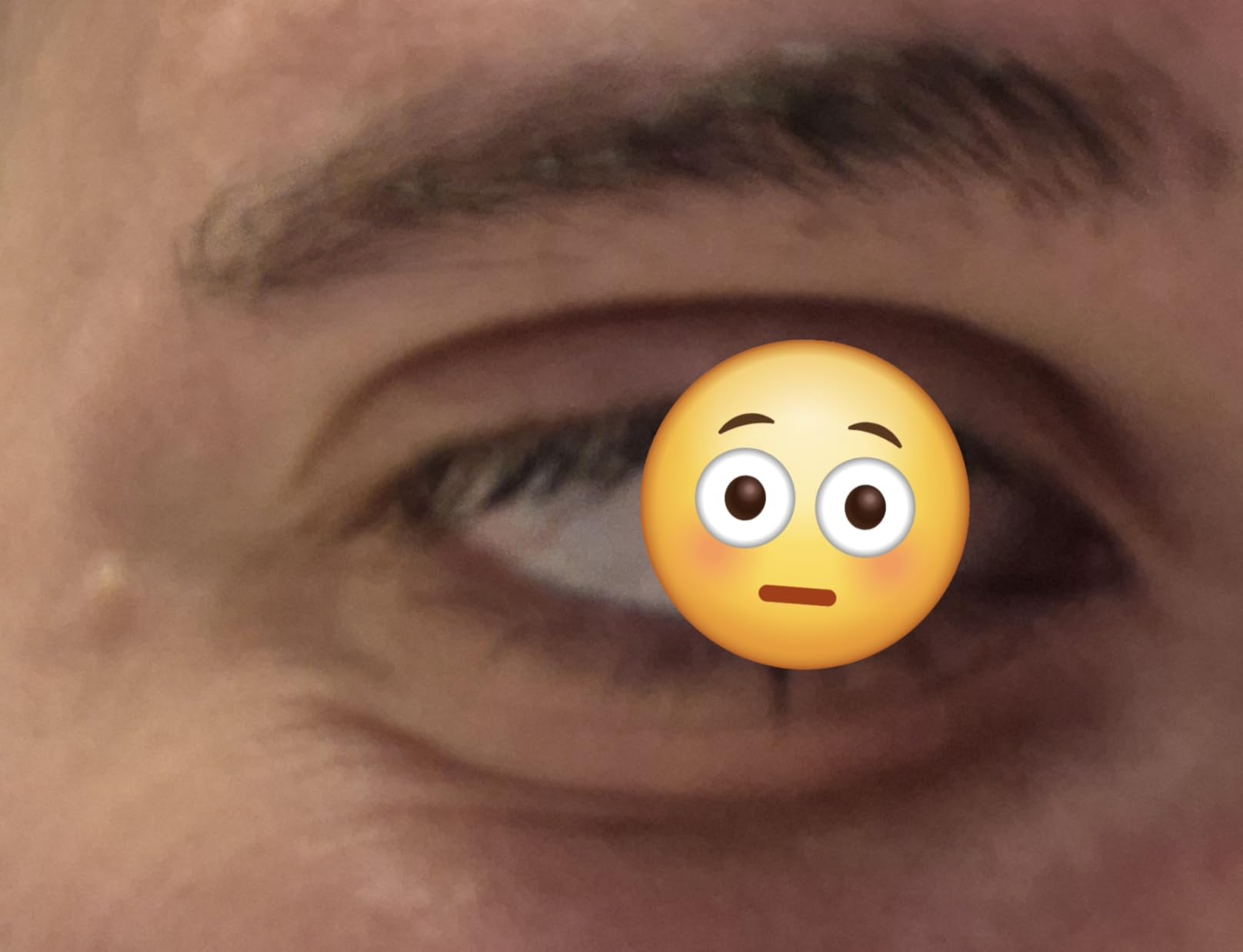 CeraVe Anti Aging Retinol Serum For Face, Encapsulated Retinol With Hyaluronic Acid, Niacinamide & Ceramides, Smooths Wrinkles & Fine Lines, Gentle Skin Brightening Serum, Fragrance Free, 1 Oz customer photo 2