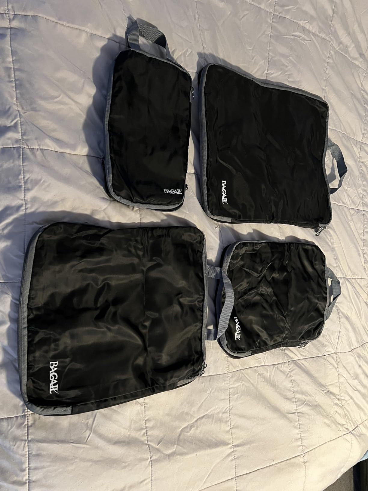 BAGAIL 4 Set/6 Set/8 Set Compression Packing Cubes Travel Accessories Expandable Packing Organizers (Half Mesh, 6-Black) customer photo 1