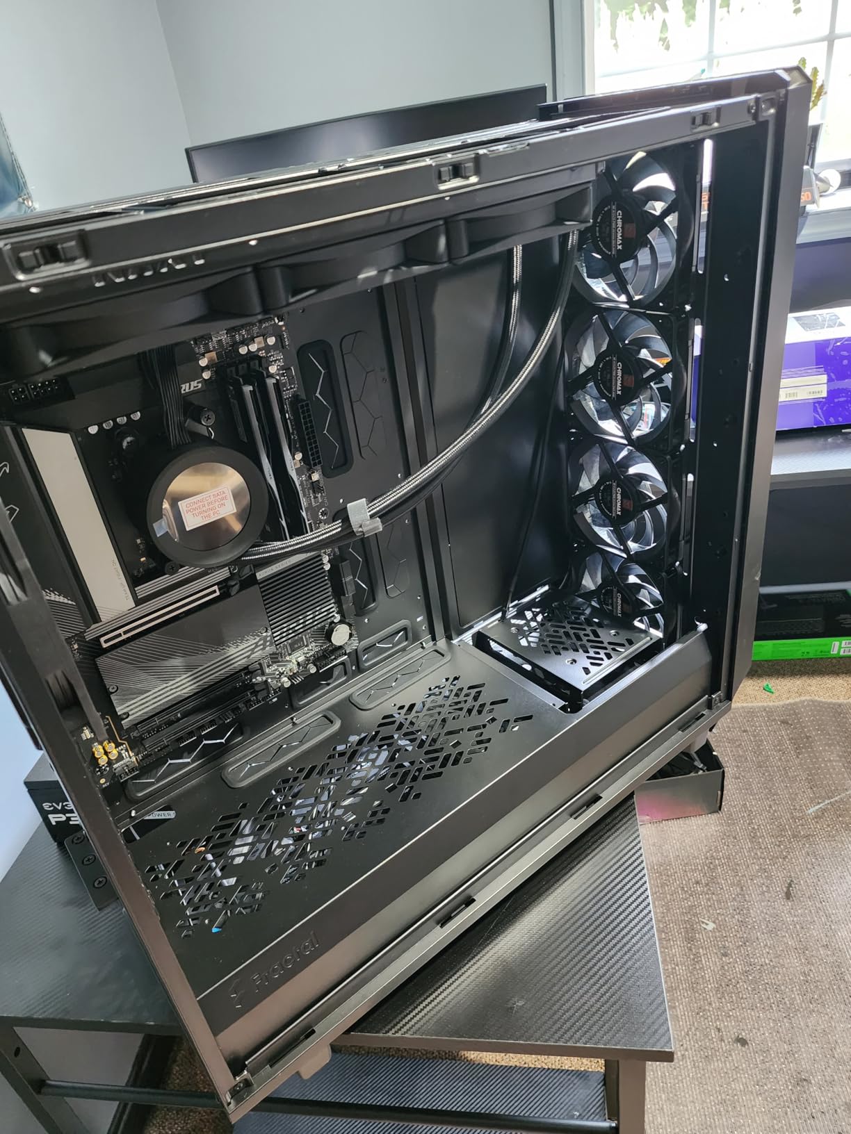 Fractal Design Meshify 2 XL Black ATX Flexible Light Tinted Tempered Glass Window Full Tower Computer Case customer photo 1