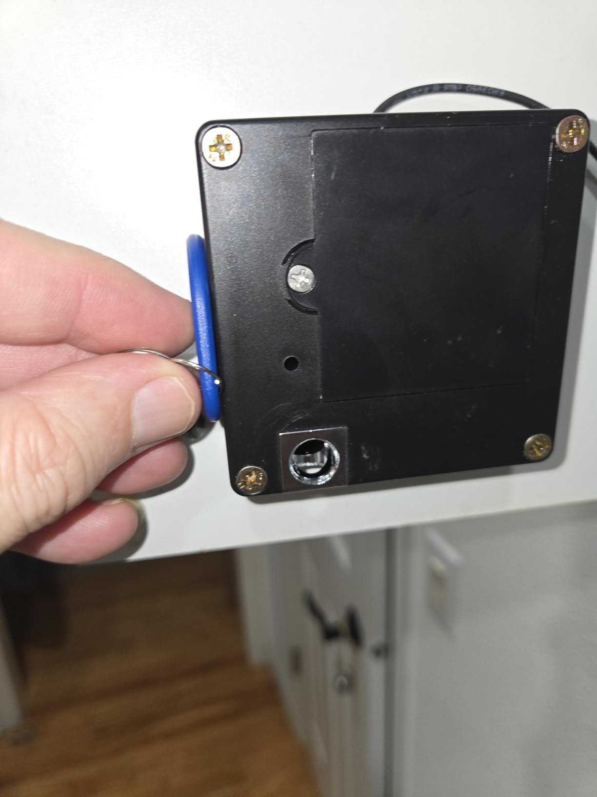 RFID Lock Electronic Cabinet Lock with USB Cable - Hidden DIY Lock for Wooden Cabinet Drawer Locker Cupboard Gun Box with 5 Key Cards/Fobs customer photo 2