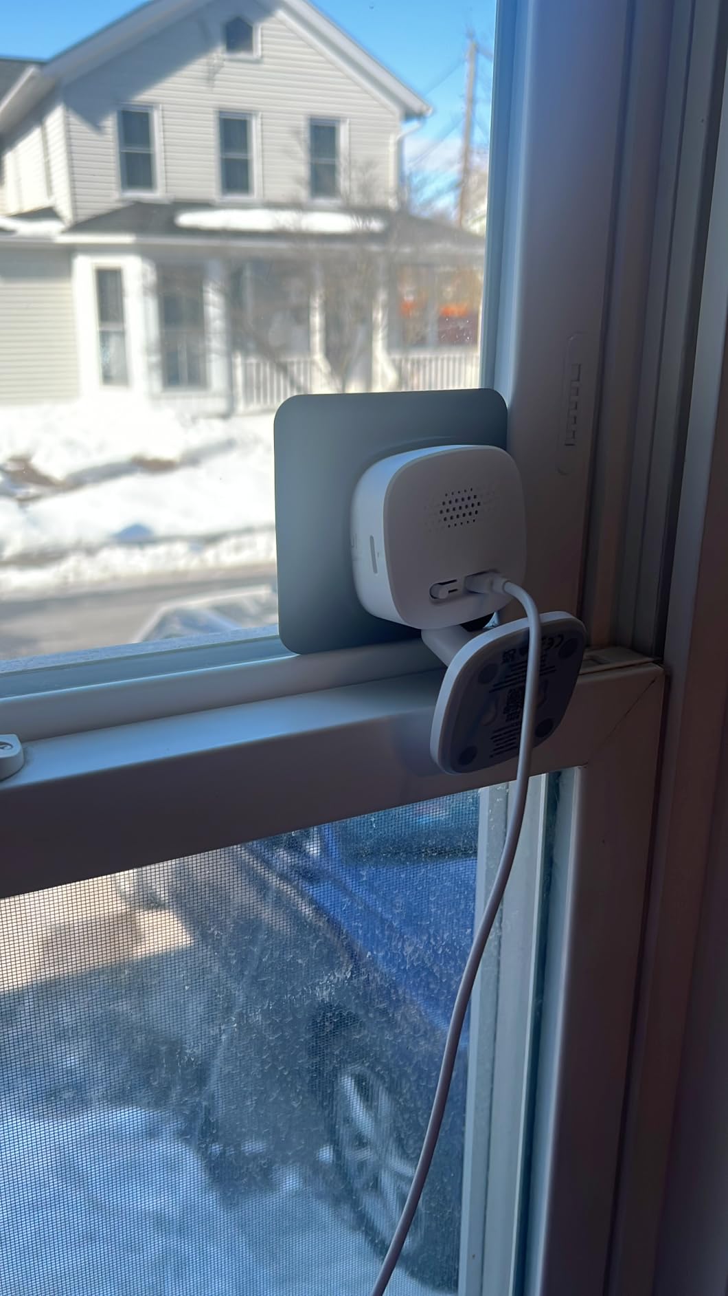 Eufy Security Indoor Cam C120 | Plug-in Security Camera 3 MP | 2K with Wi-Fi | IP Camera | Voice Assistant Compatibility | Night Vision | Two-Way Audio | HomeBase 3 Compatible | Audio and Motion Alert customer photo 2