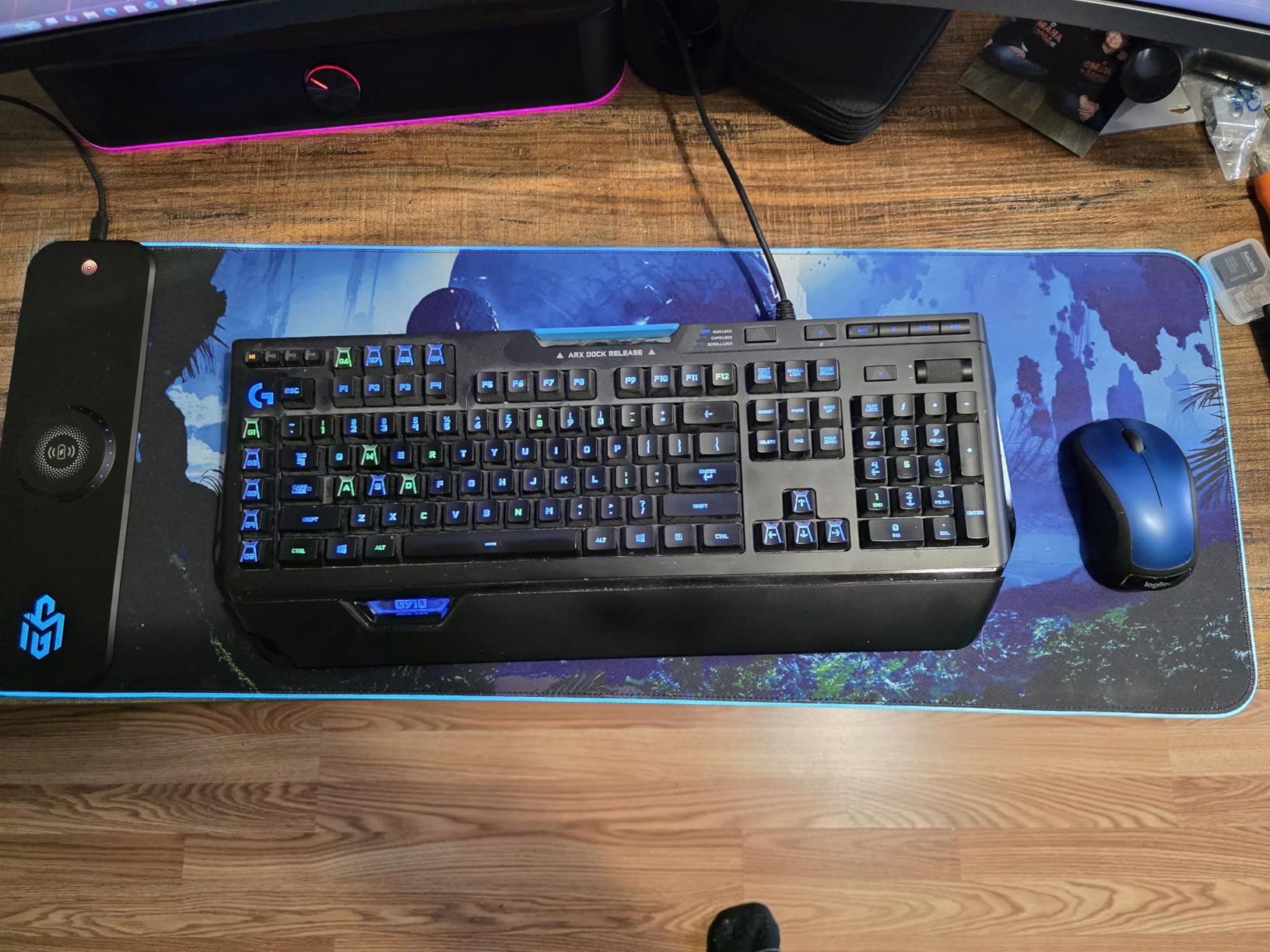 GIM Wireless Charging RGB Gaming Mouse Pad 15W, LED Mouse Mat 800x300x4MM, 10 Light Modes Extra Large Mousepad Non-Slip Rubber Base Computer Keyboard Mat for Gaming, MacBook, PC, Laptop, Desk customer photo 2