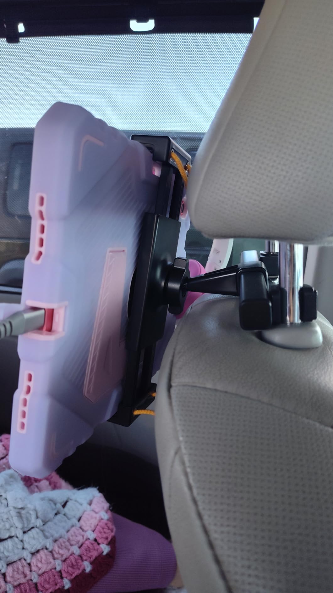 Lamicall Car Tablet Headrest Holder - Car Back Seat Headrest Tablet Mount Stand for Kids, Road Trip Essentials Accessories Gifts, for 2025 iPad Pro 11/13'' Air Mini, iPhone, Galaxy Tab, 4.7-13'' Devices customer photo 2