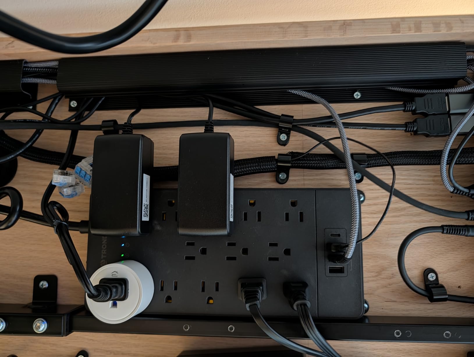 YECAYE 94.2 in Cable Management Under Desk, Easy Install Adhesive Mount Cord Hider, Cord Organizer, Wire Management, Wire Hider for Office Organization, Child & Pet Proof, White customer photo 2