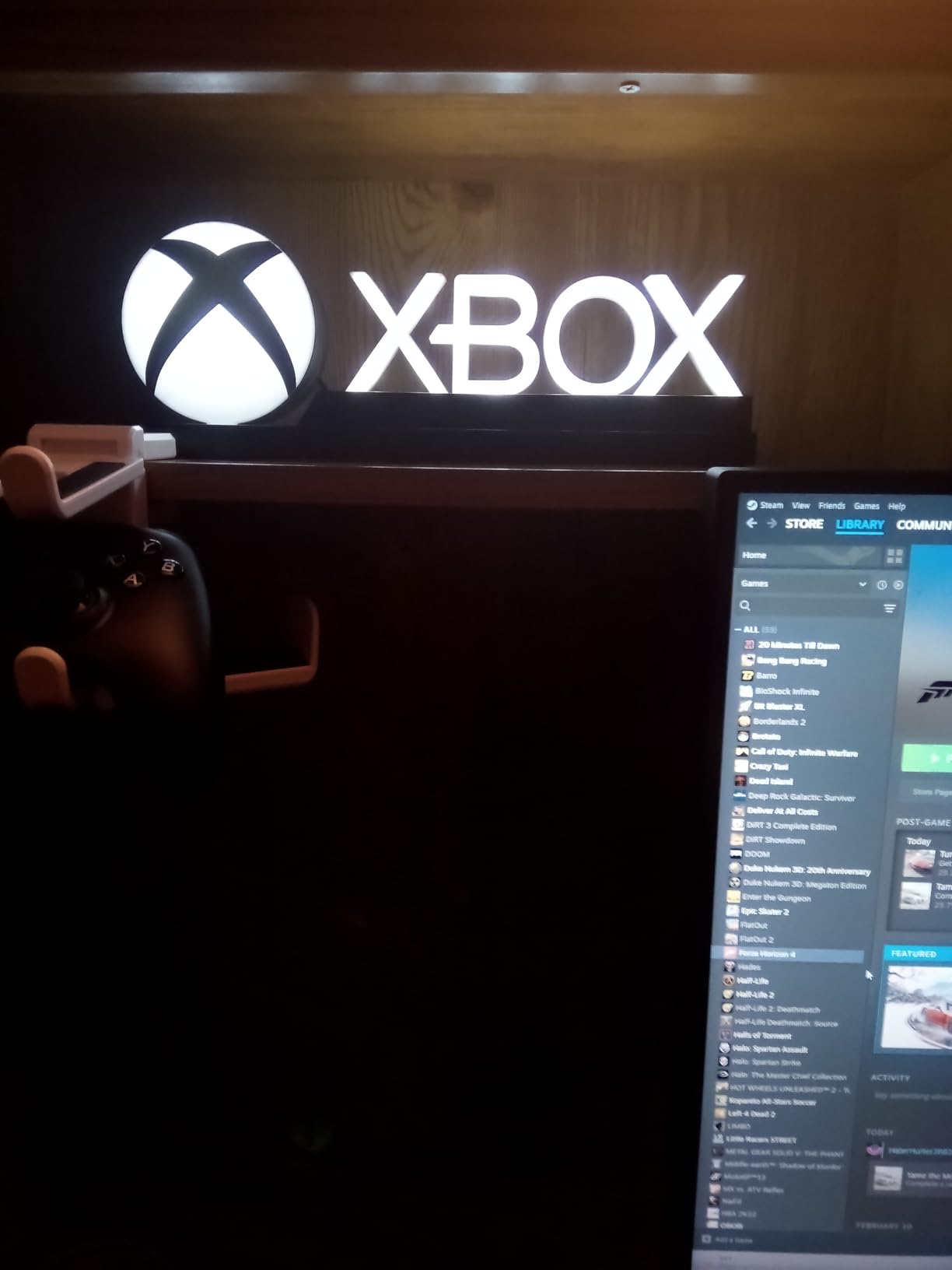 Xbox Icons Light, Dynamic and Standard Lighting Modes, Licensed Xbox Gaming Desk Accessory & Game Room Decor, Xbox Gift for Men customer photo 1