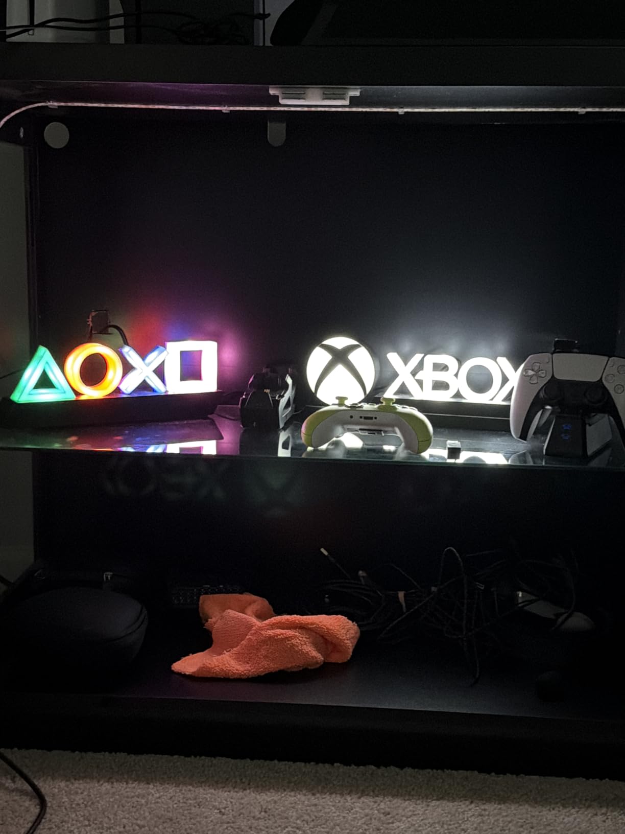 Xbox Icons Light, Dynamic and Standard Lighting Modes, Licensed Xbox Gaming Desk Accessory & Game Room Decor, Xbox Gift for Men customer photo 2