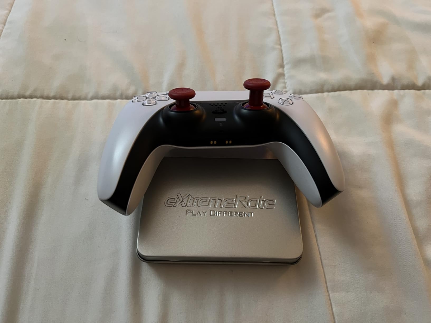 eXtremeRate ThumbsGear Interchangeable Ergonomic Thumbstick for PS5 Controller, for PS4 All Model Controller - 3 Height Domed and Concave Grips Adjustable Joystick - Black customer photo 2