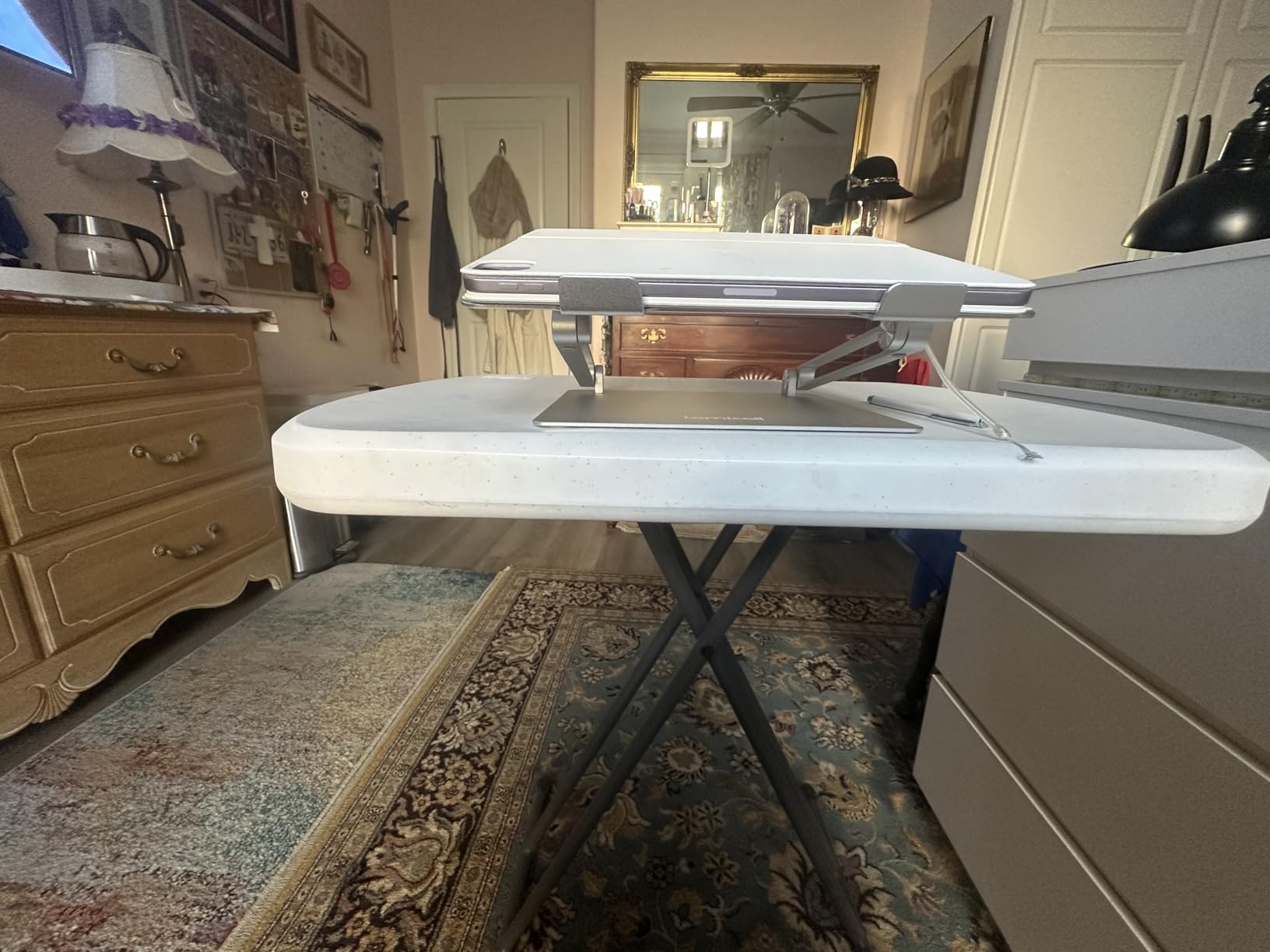 Lamicall Adjustable Laptop Stand, Portable Laptop Riser, Aluminum Laptop Stand for Desk Foldable, Ergonomic Computer Notebook Stand Holder for MacBook Air Pro, Dell XPS, HP (10-17.3'')- Silver customer photo 2