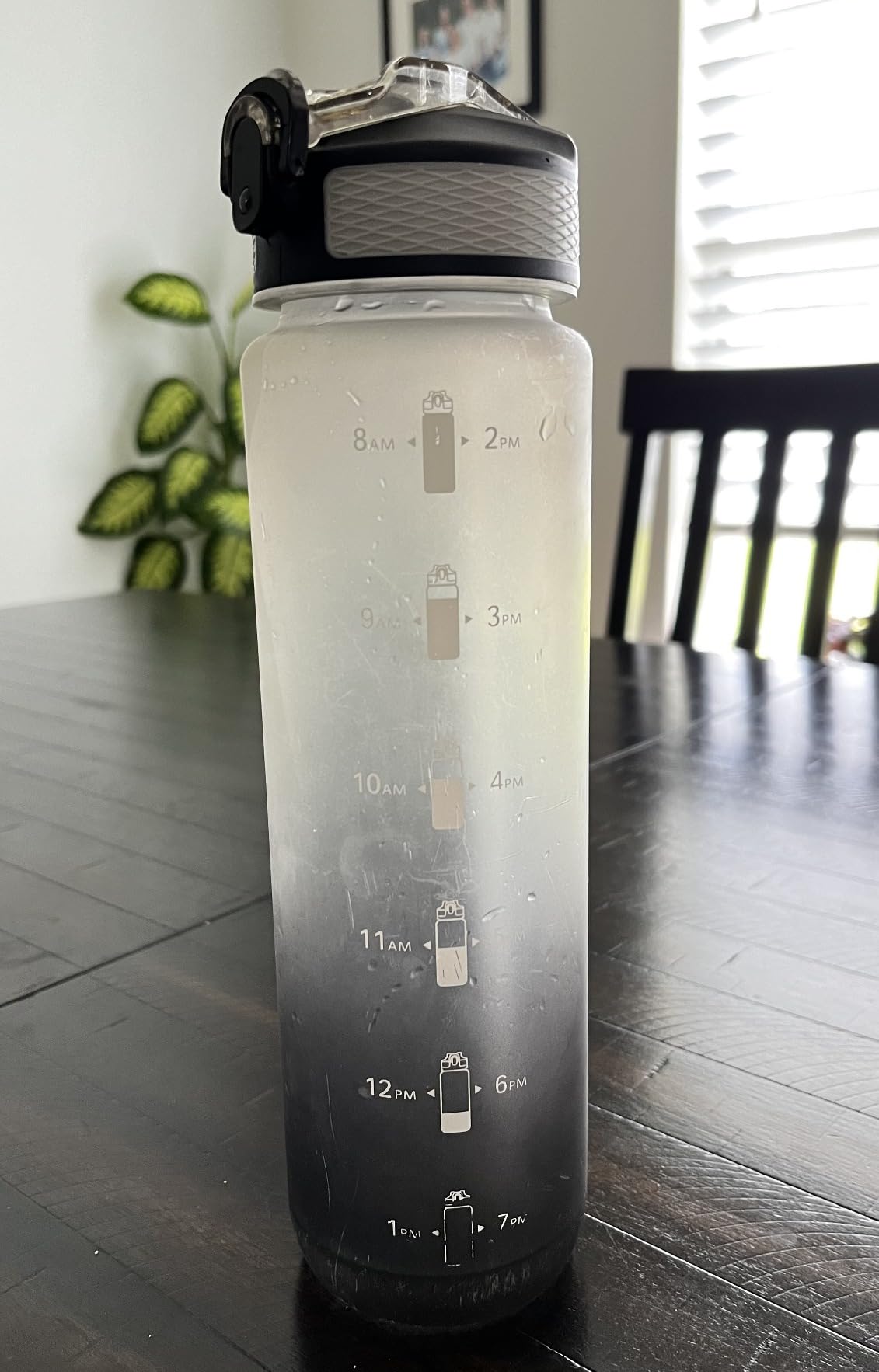 EYQ 32 oz Water Bottle with Time Marker, Carry Strap, Leak-Proof Tritan BPA-Free, Ensure You Drink Enough Water for Fitness, Gym, Camping, Outdoor Sports customer photo 2