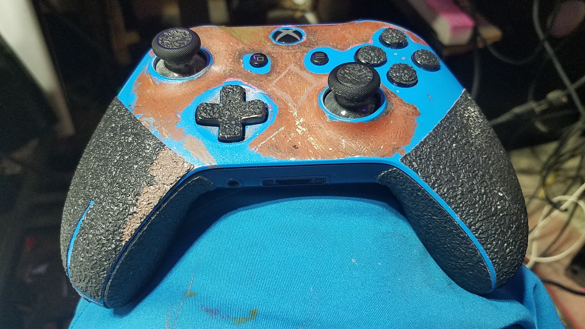 Dragon Grips Xbox Controller Grips - Ultra Thin 0.5mm Anti-Slip Textured Rubber Grip Accessory for Xbox One & Elite Controllers - Full Coverage for Triggers, D-Pad, Top Buttons, Made in USA, Pack of 2 customer photo 1