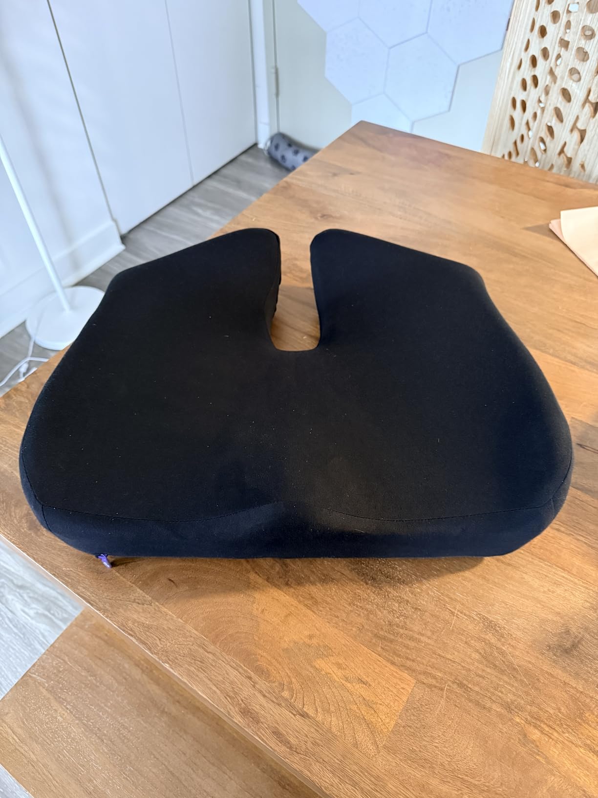 C CUSHION LAB Patented Pressure Relief Seat Cushion for Long Sitting Hours on Office/Home Chair, Car, Wheelchair - Extra-Dense Memory Foam for Hip, Tailbone, Coccyx, Sciatica - Light Grey customer photo 2