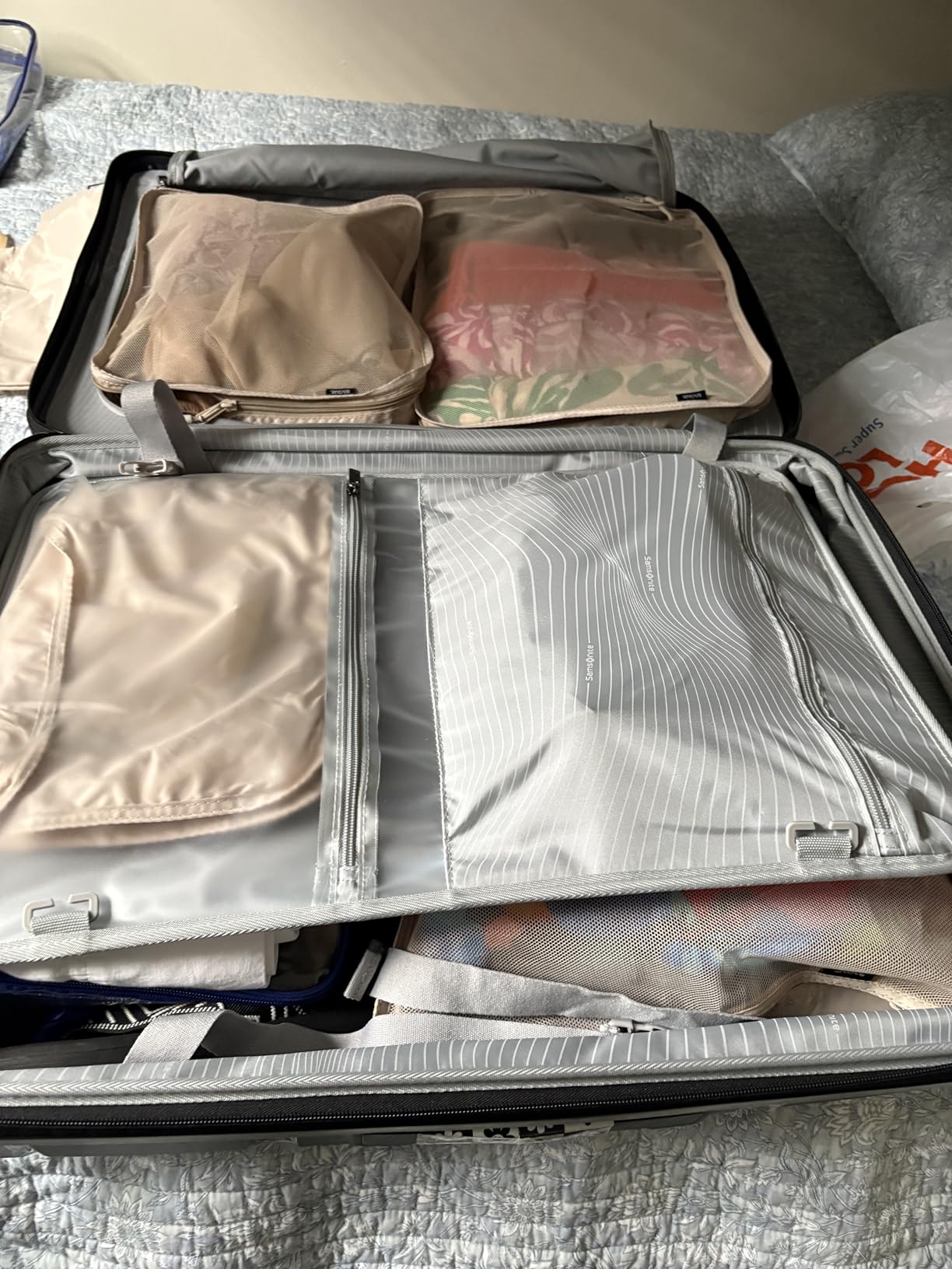 BAGAIL 8 Set Packing Cubes Luggage Packing Organizers for Travel Accessories-Cream customer photo 1