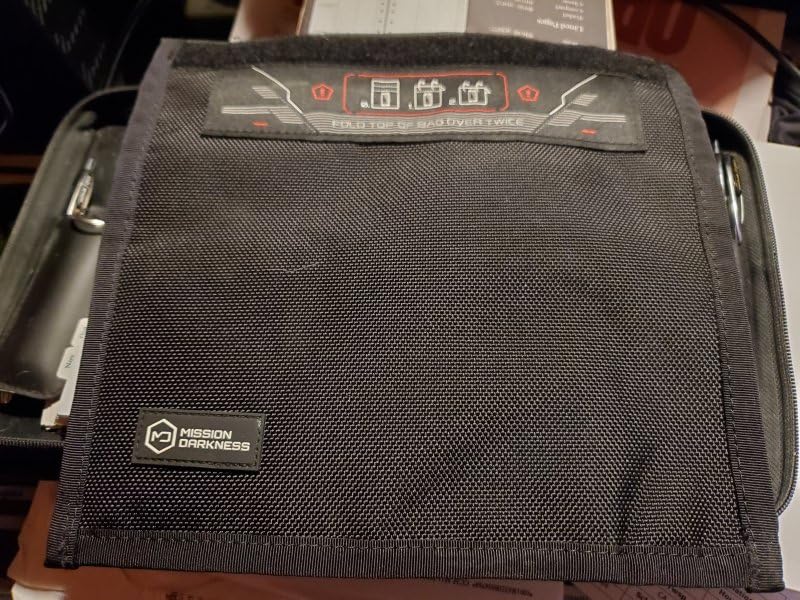 Mission Darkness Non-Window Faraday Bag for Phones (2-Pack) // Signal Blocking Bag Prevents Hacking Tracking Spying, Device Shielding for Law Enforcement Military Digital Forensics, EMP CME Protection customer photo 1