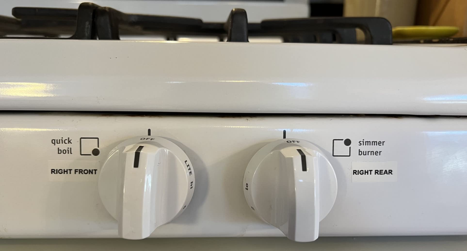 LabelManager 160 Portable Label Maker Bundle, Easy-to-Use, One-Touch Smart Keys, QWERTY Keyboard, Large Display, For Home & Office Organization, Includes 3 D1 label cassettes customer photo 2