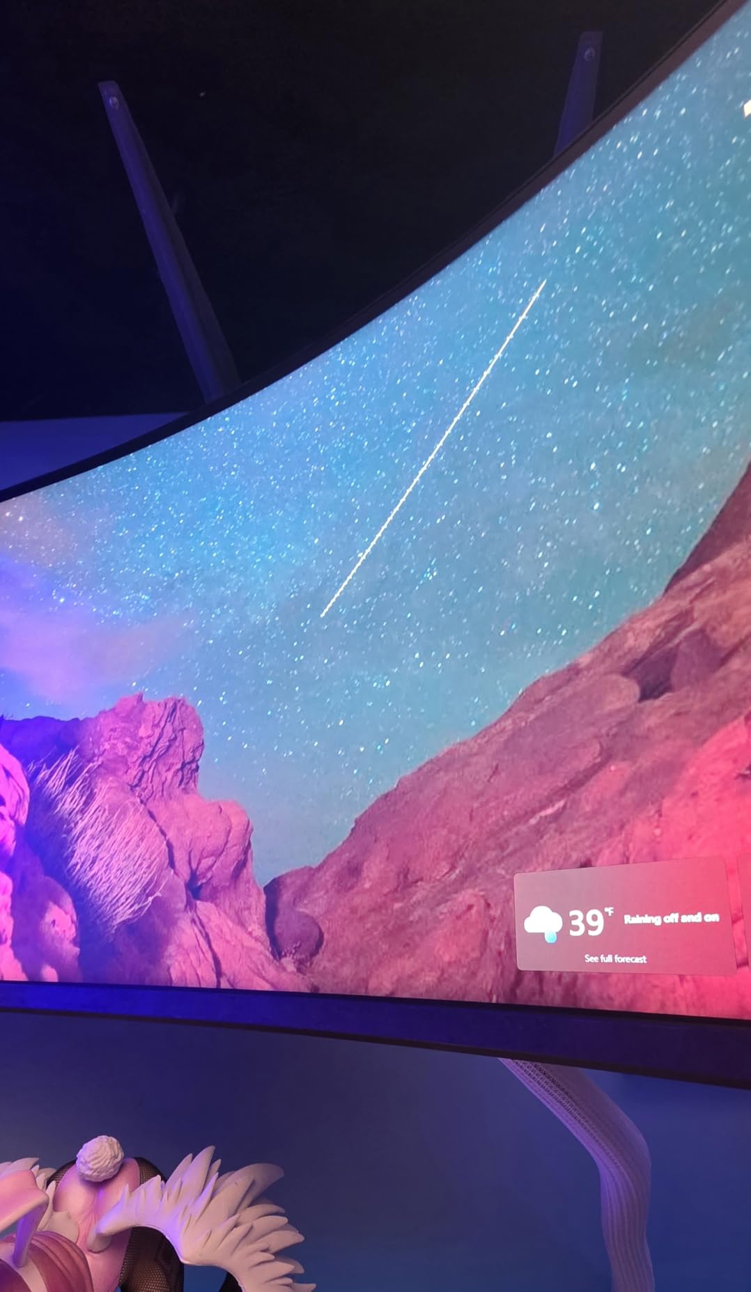 AGPTEK White Cable Sleeve Cover, 2 Pack 5ft - 1.2 inch Desk Cord Organizer Cable Hider, Home Office Wire Management Computer TV Wire Loom Tubing, Pet Proof Cord Protector, from Cat Dog Chewing, White customer photo 2