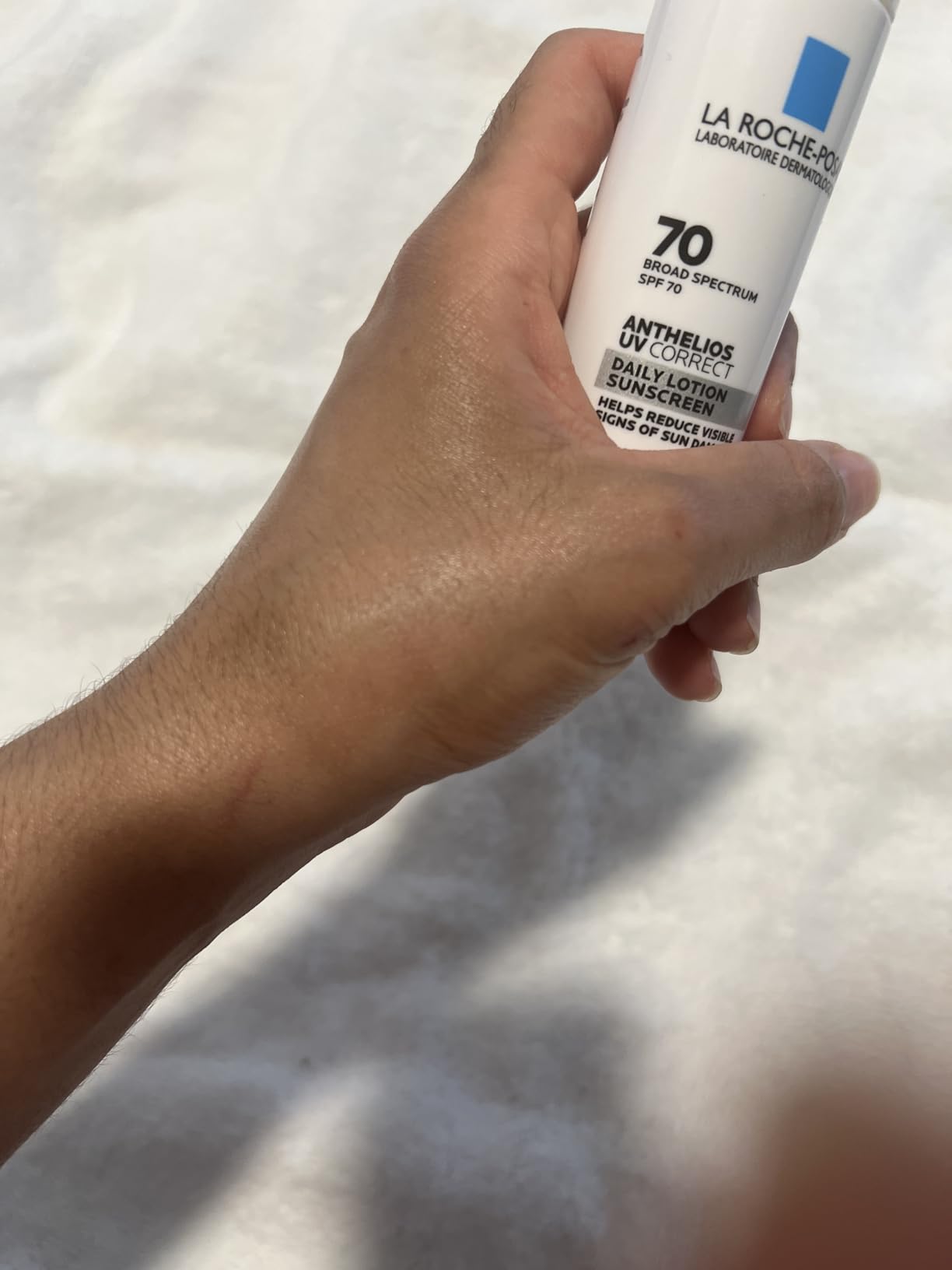 La Roche-Posay Anthelios UV Correct Sunscreen Moisturizer SPF 70 - Daily Anti-Aging with Niacinamide customer photo 2
