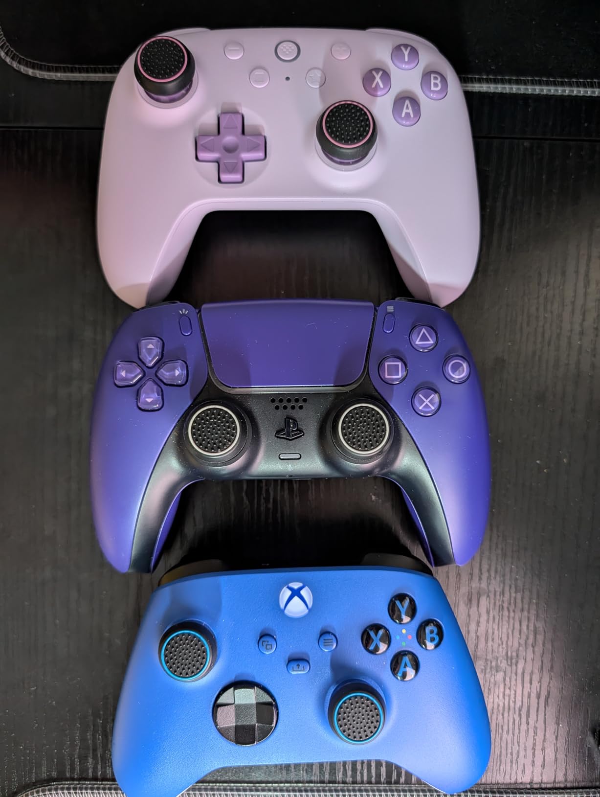 MatoSan 4 Thumbstick Grip Caps - Universal Silicone Controller Covers - Enhanced Grip, Precision & Protection - Anti-Slip Joystick Accessories for All Modern Game Controllers customer photo 2