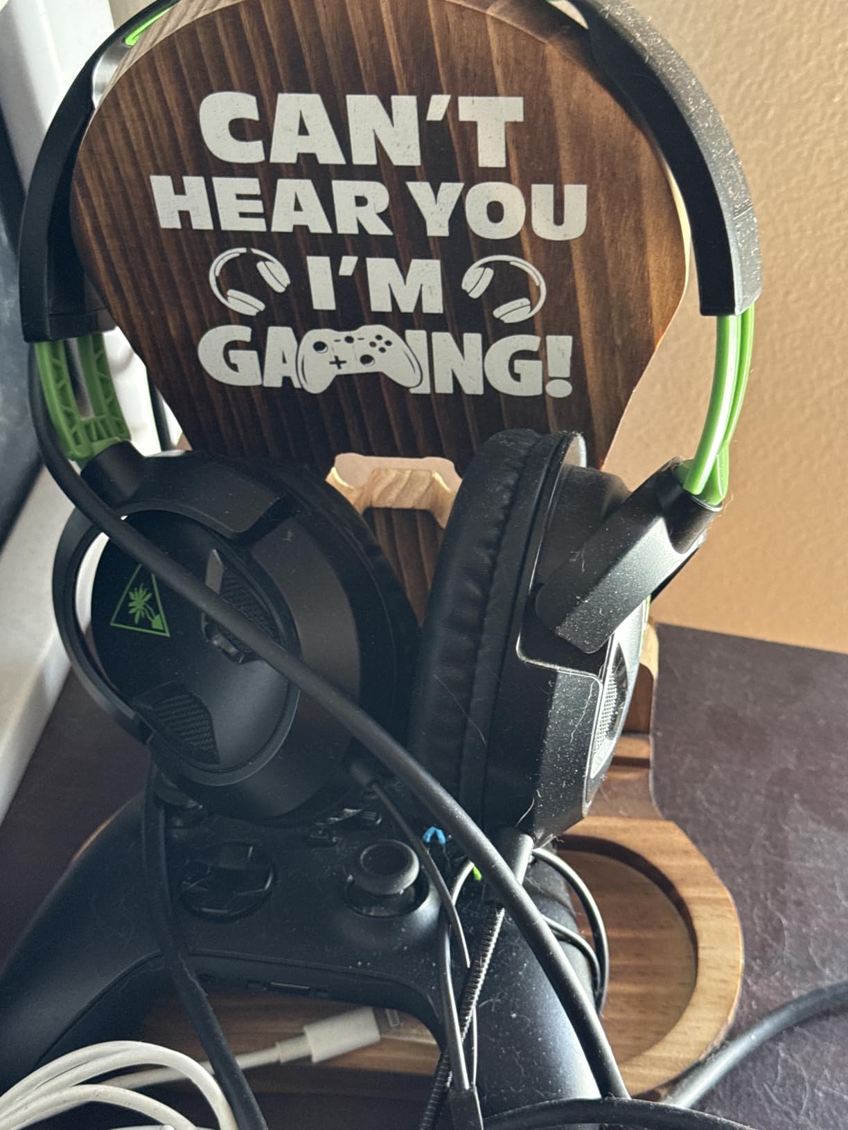 Slothoem-Gamer Gifts for Boy Girl Easter Birthday, Gamer Room Decor for Brother, Gaming Gifts for Dad, Boyfriend, Son, Husband, Easter Basket Stuffers, Gamer Room Accessories, Wooden Headset Stand customer photo 1
