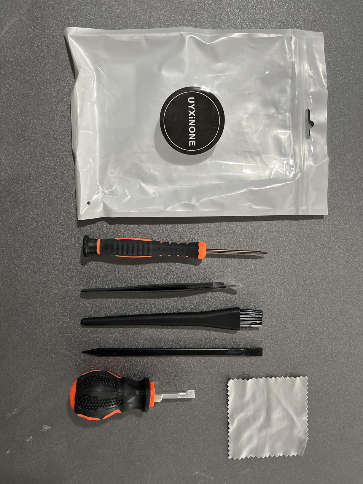 Cleaning Repair Tool kit for PS5 PS4 PS3,UYXiNONE T6 T8 With crossed screwdriver 2.0/4.0 for xbox one/series X,and also for sony Playstation 4 Main,Repair and Dust Removal customer photo 1