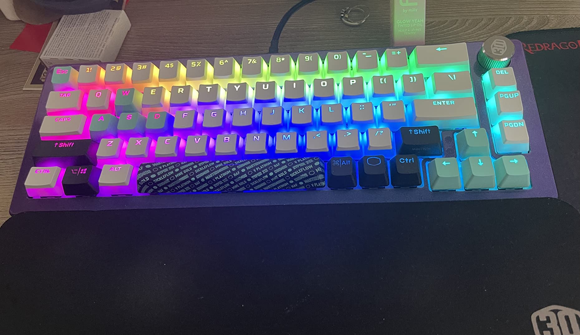 CK721 65% Hybrid Wireless 2.4GHz/Bluetooth Space Gray Mechanical Gaming Keyboard, Linear Red Switches, Customizable RGB, Ergonomic Design, 3-Way Dial customer photo 2