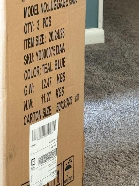 Luggage Sets, 3 Piece Hard Shell Suitcase Set with Spinner Wheels, Expandable Large Checked Luggage, Lightweight Rolling Carry On with TSA Lock Blue customer photo 2