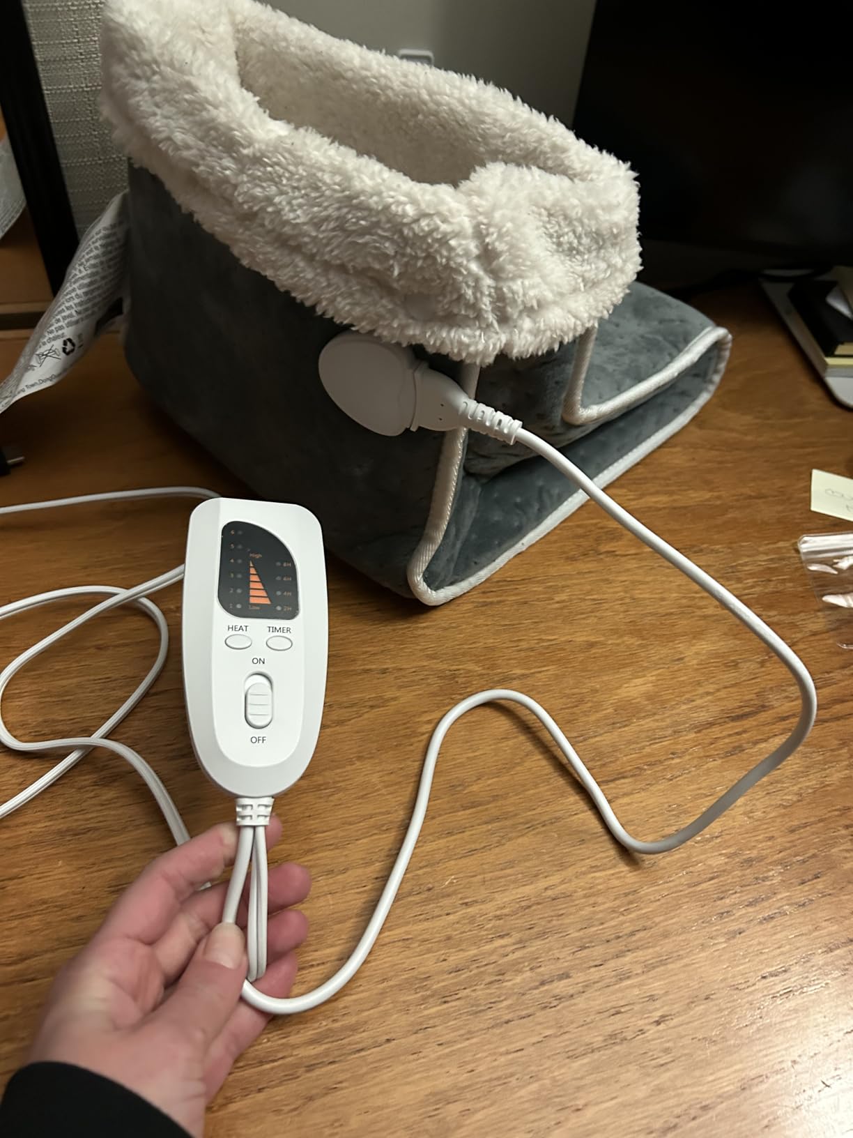 Electric Heated Foot Warmer - KLADNDER Heating Foot Warmer for Men & Women, Feet Warmer with 6 Temperature Setting 4 Timer Setting, Auto Shut Off Washable Inner Lining, Fast Heat Use for Winter Gifts customer photo 1