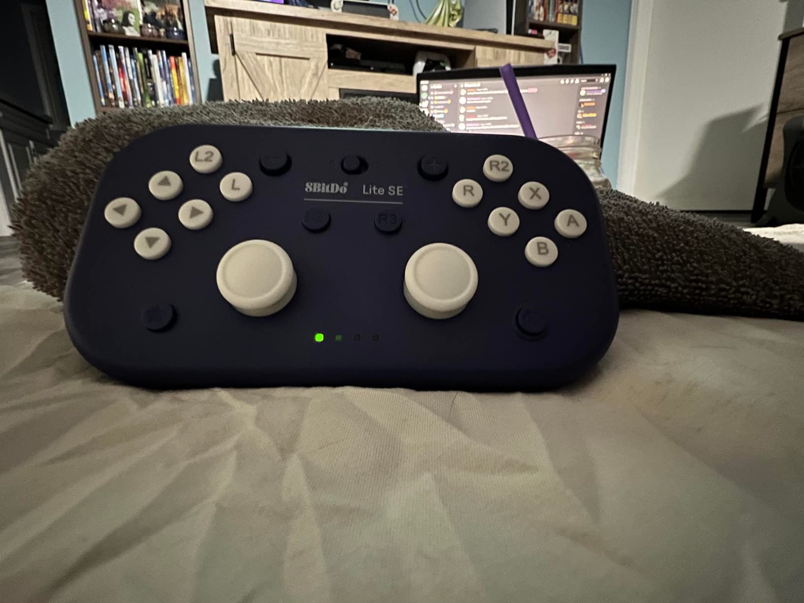 8BitDo Lite SE Bluetooth Gamepad for Switch, Android, iPhone, iPad, macOS and Apple TV, for Gamers with Limited Mobility customer photo 2