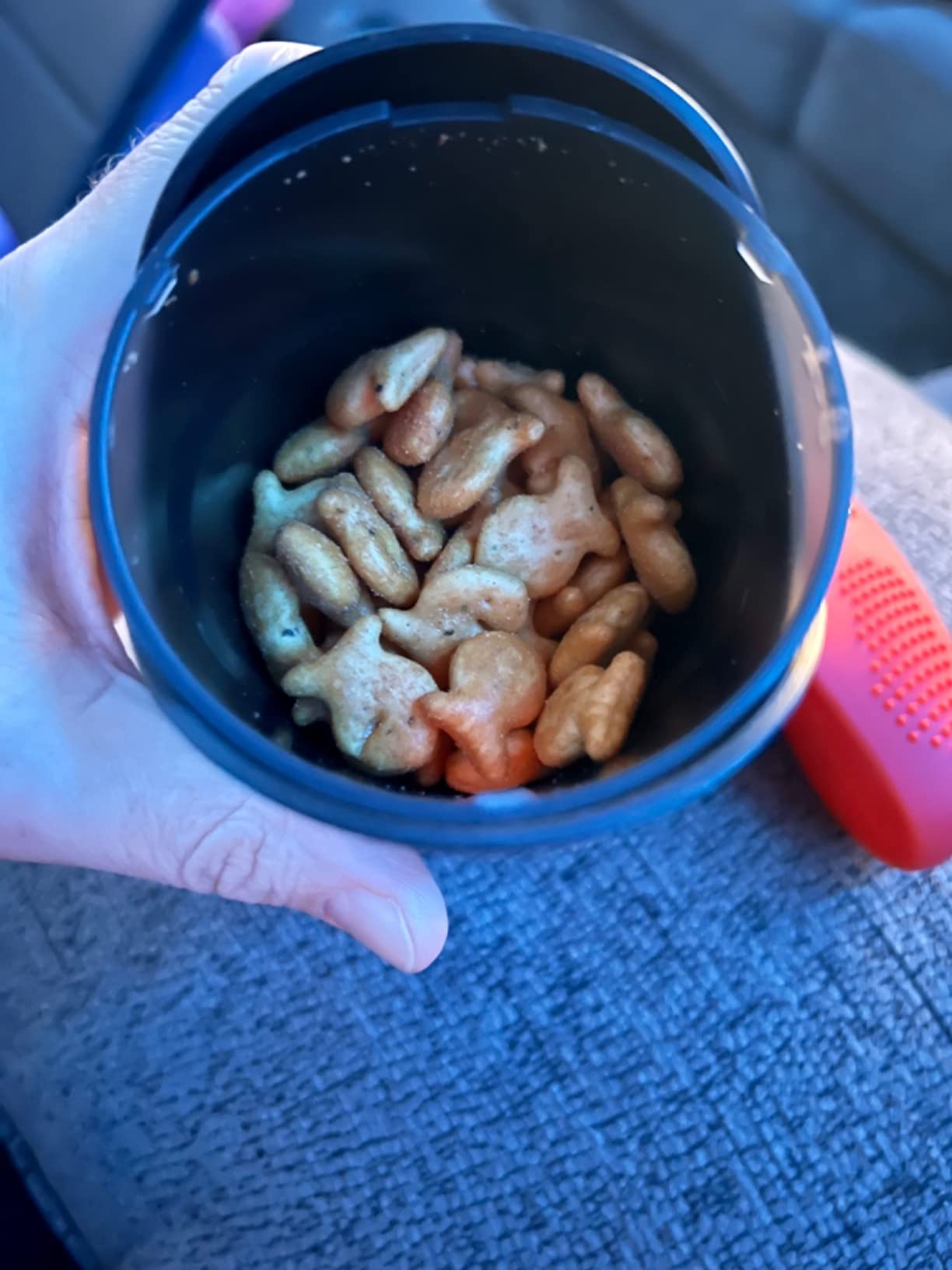 Nuts Dispenser 9 oz Keep Fingers Clean Snack Dispenser for Peanuts under 0.7