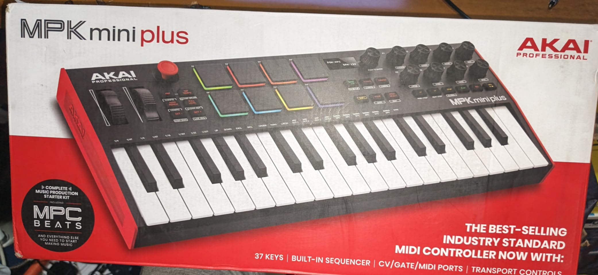 Akai Professional MPK Mini Plus - USB MIDI Keyboard Controller with 37 Mini Keys, 8 MPC Pads, Sequencer, MIDI/CV/Gate I/O, Music Production Software and Native Instruments Sound Package customer photo 2