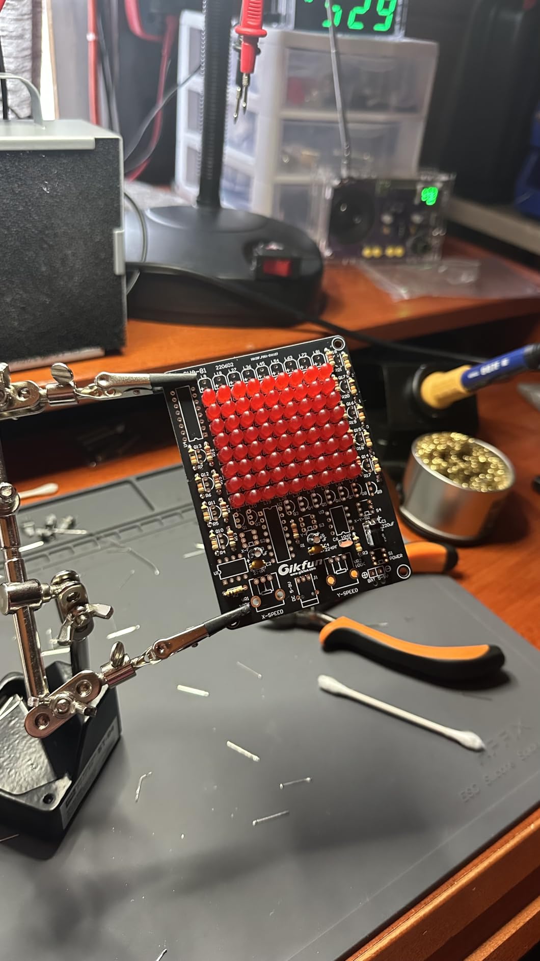 Gikfun LED Chaser Soldering Practice Kit PCB Board 81 LEDs for STEM Electronics School Learning Project DIY EK1974 customer photo 2