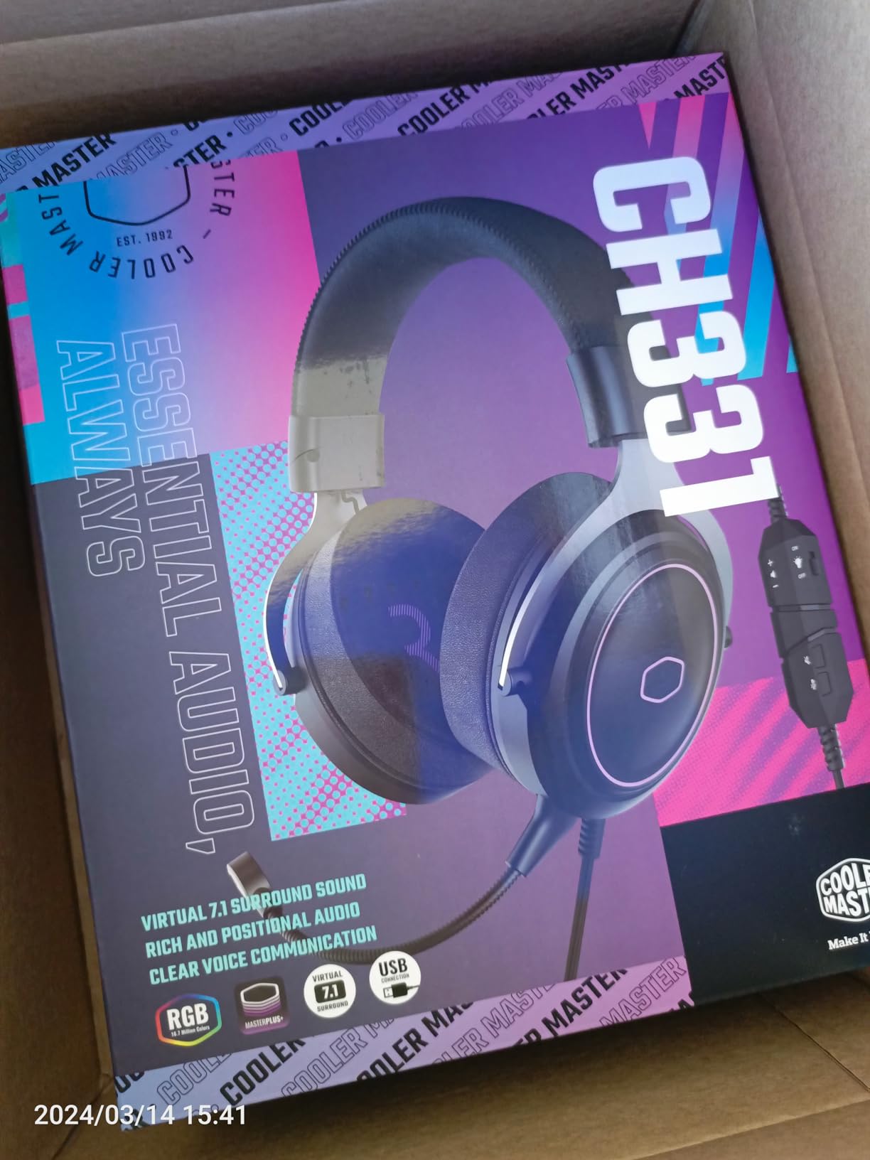 CH331 Gaming Headset Virtual 7.1 Surround Sound, Omnidirectional Mic, Durable Aluminum Frame, RGB Illumination, Detachable Omni-Directional Boom Mic, USB Connectivity customer photo 1