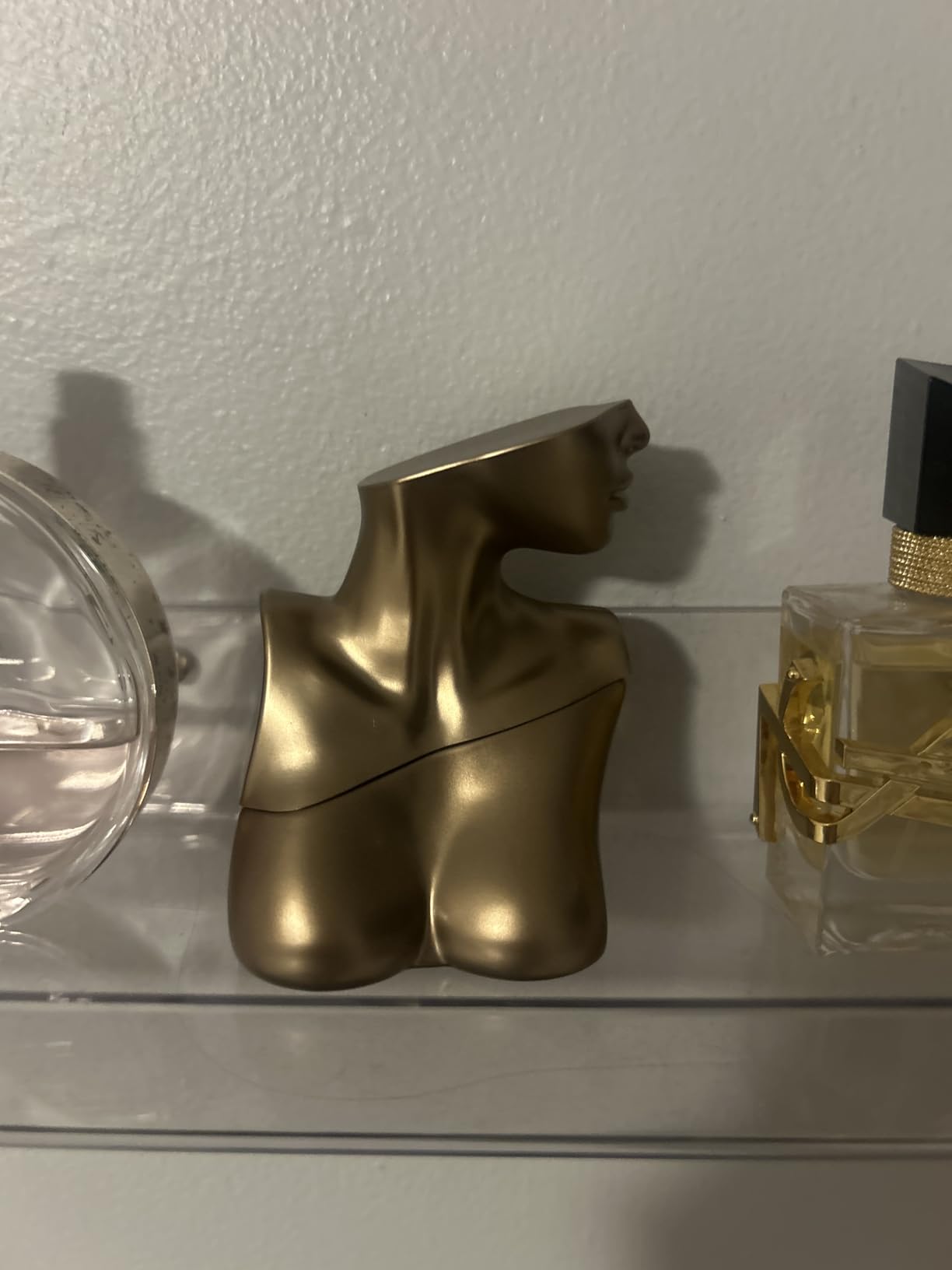 Billie Eilish Eau de Parfum Spray Perfume for Women, Notes of Sugared Petals, Vanilla & Musk customer photo 1