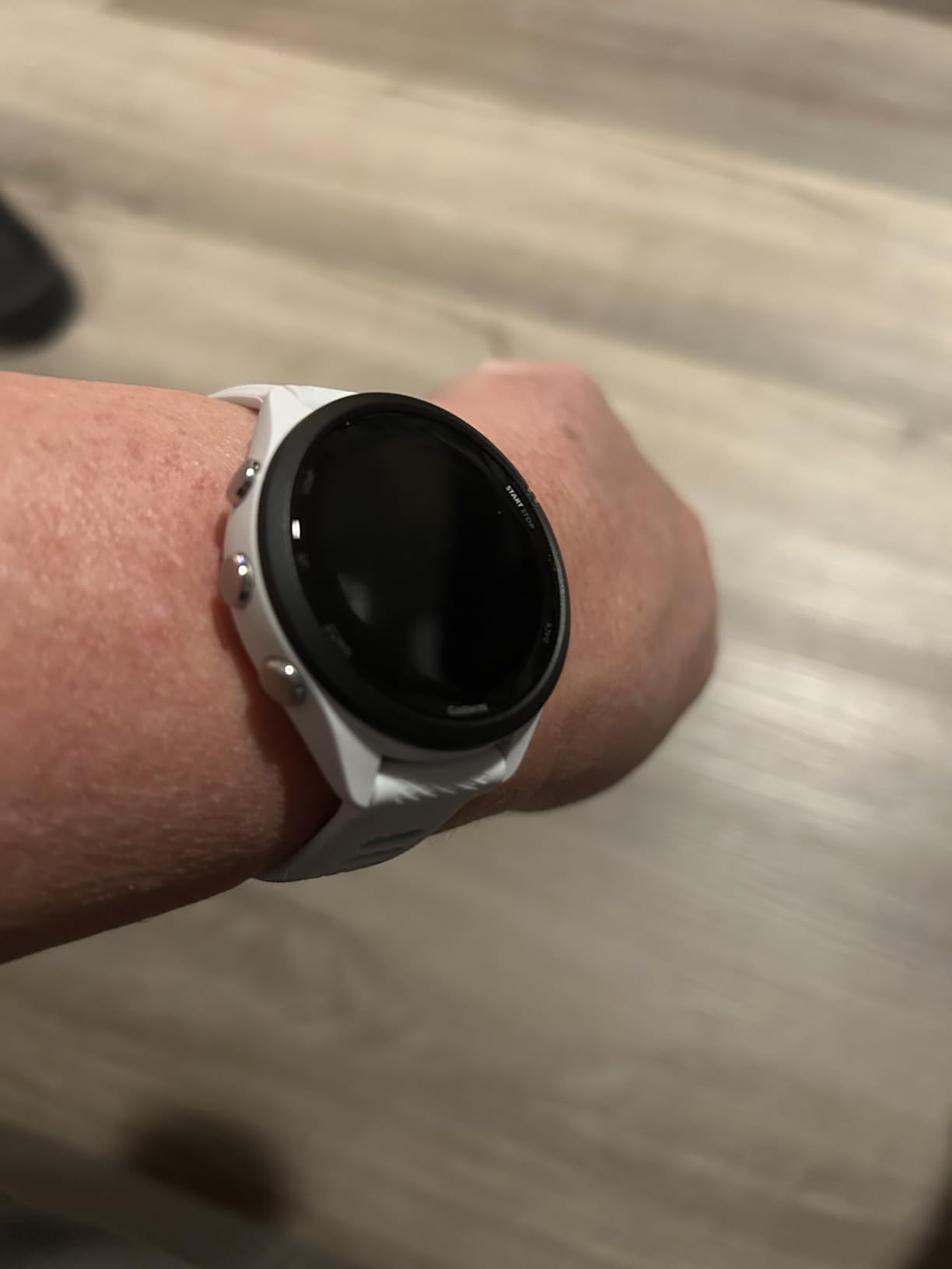 Garmin Forerunner 265S Running Smartwatch, Colorful AMOLED Display, Training Metrics and Recovery Insights, Light Pink and Powder Gray customer photo 1