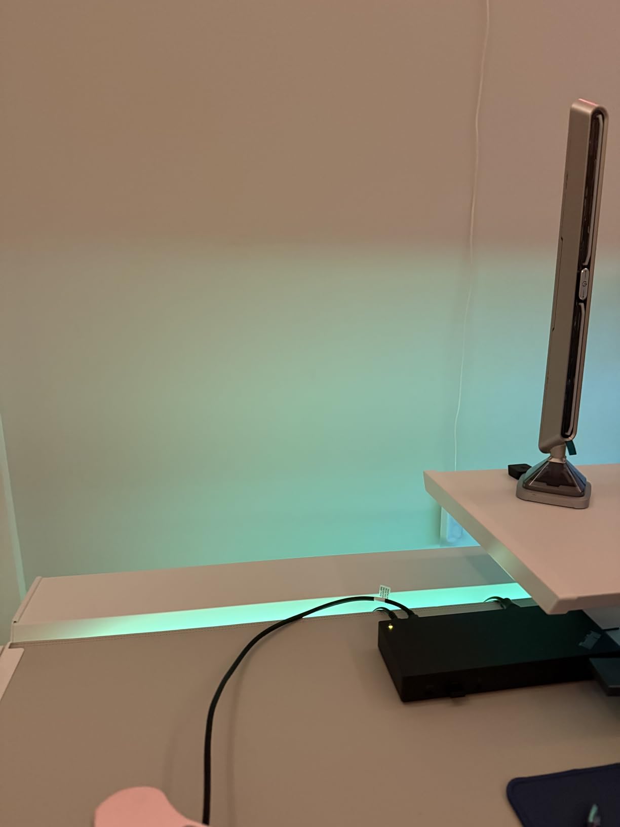 Govee RGBIC Gaming Lights, 10ft Neon Rope Lights Soft Lighting for Gaming Desks, LED Strip Lights Syncing with Razer Chroma, Support Cutting, Smart App Control, Music Sync, Adapter (Only 2.4G Wi-Fi) customer photo 2