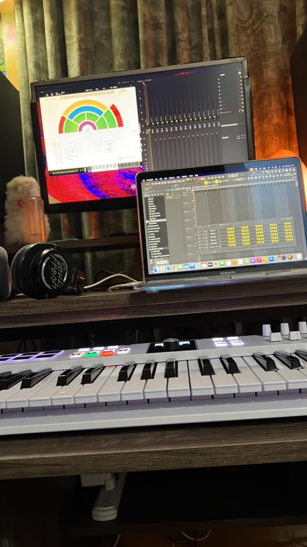 Arturia KeyLab Essential mk3 - 49 Key USB MIDI Controller with Analog Lab V customer photo 1