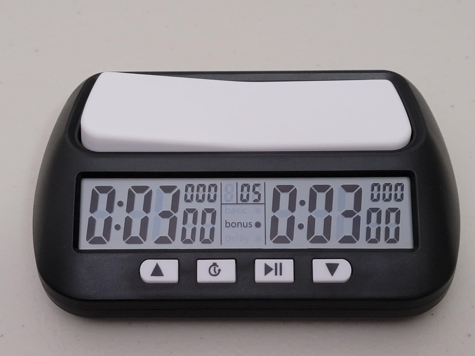 Digital Chess Clock Timer,QINFIEY Chess Timer for Board Games,Professional with Bonus Delay Count Down Up Function,Batteries Included customer photo 1