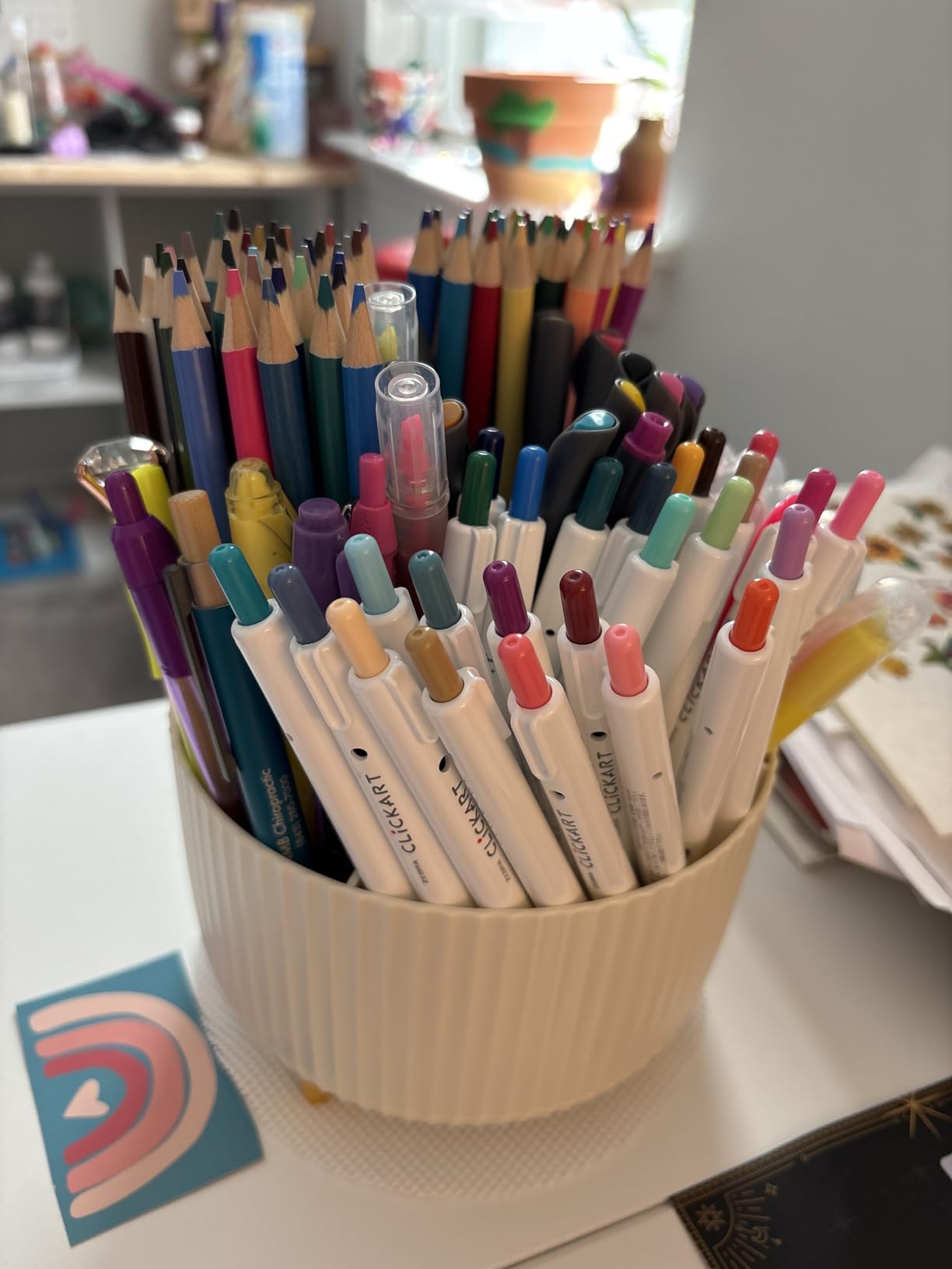 SKYDUE 360 Rotating Plastic Desk Pen Organizer with 5 Slots, Dual-Purpose Art Supply Pencil Cup for Office, School, Home customer photo 2