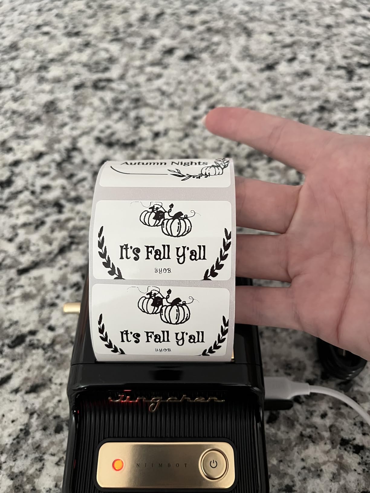 B21 Label Maker, Thermal Label Printer, Portable Inkless Label Makers for Home/Office/Business, with 1 Pack 50x30mm White Label, Compatible with iOS & Android, (White) customer photo 1